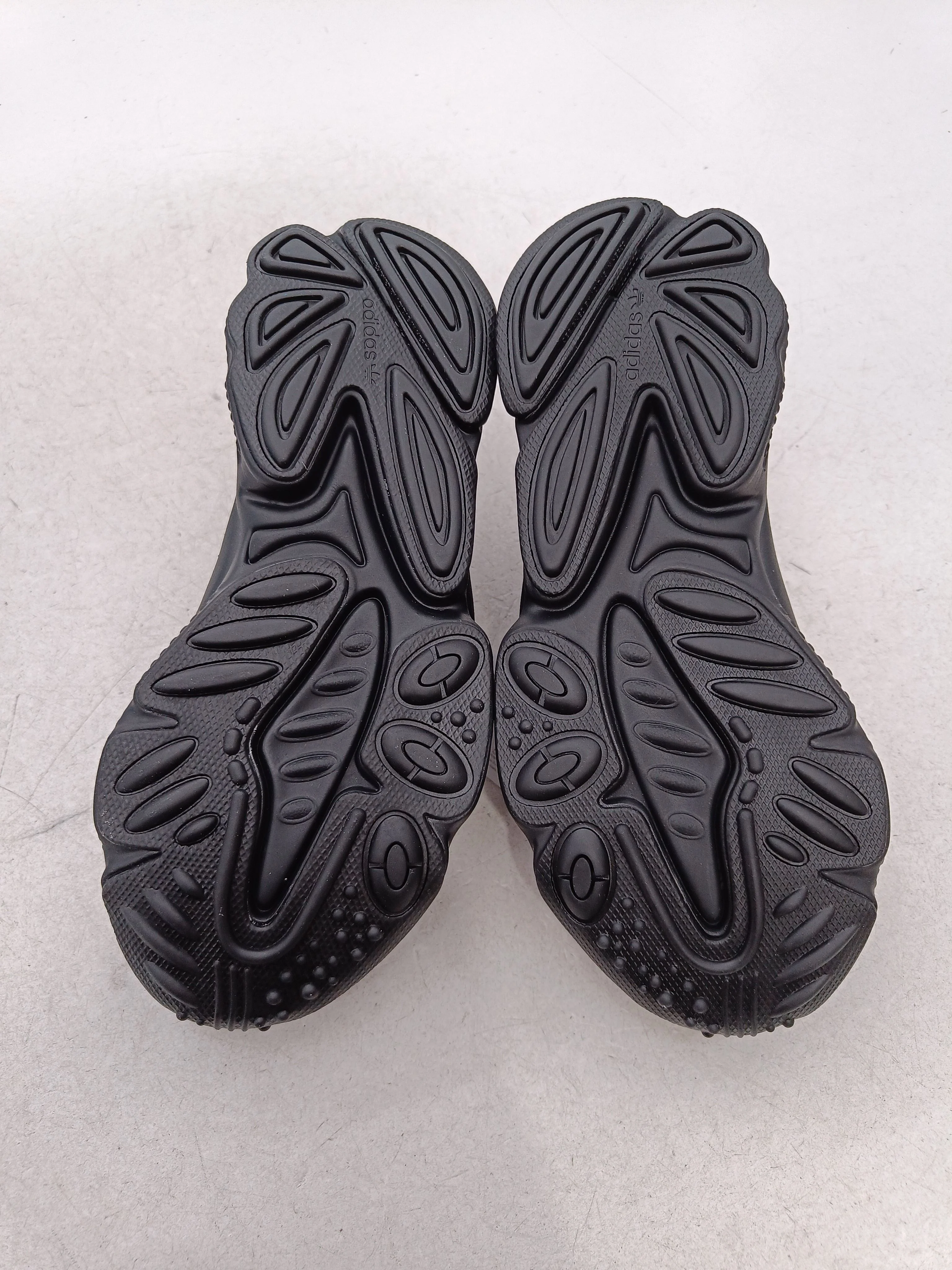 Adidas Women's Trainers UK4 in Black RRP £90 - Image 7
