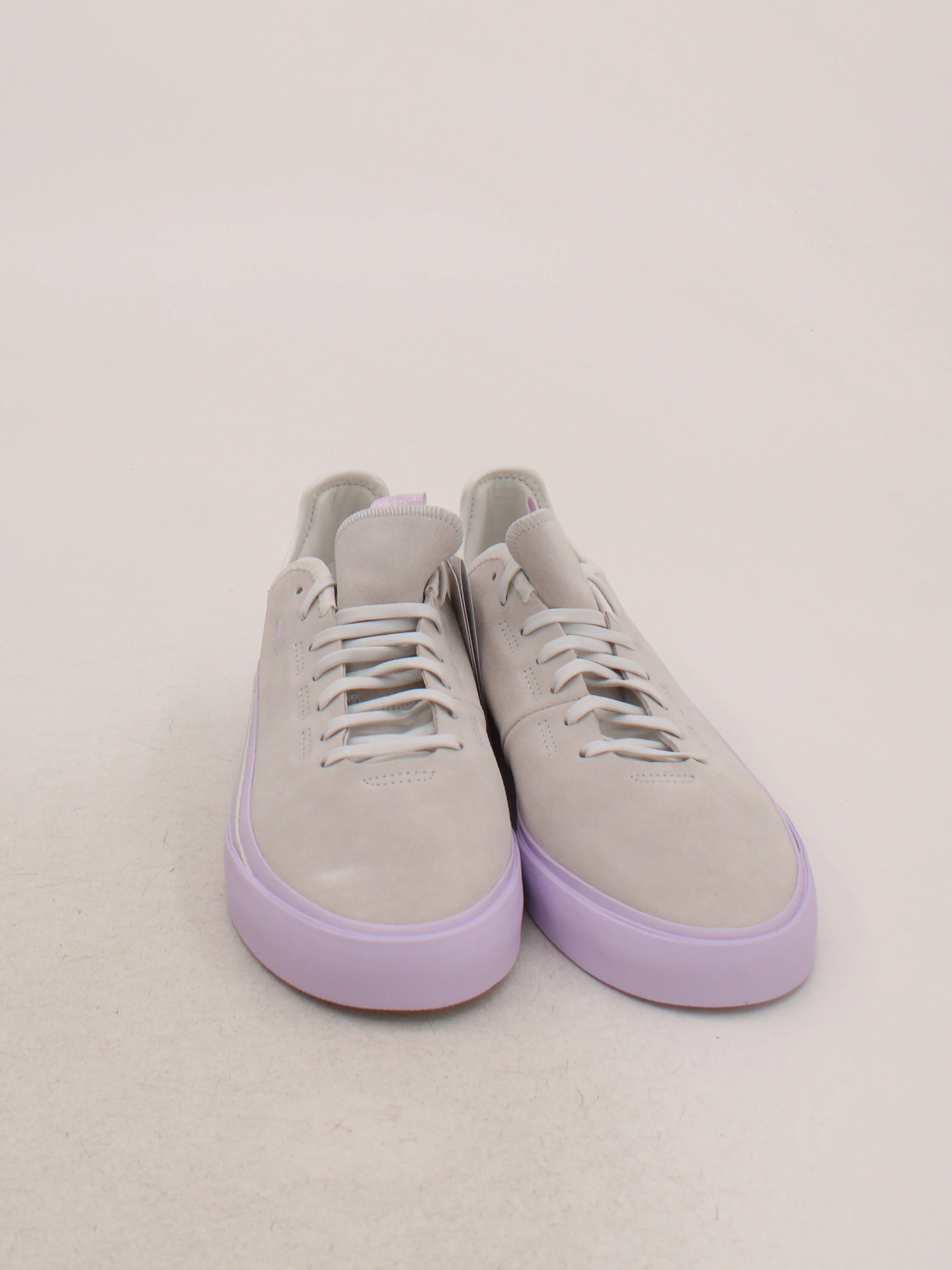 Adidas Women's Trainers UK9 in Grey RRP £95 - Image 2