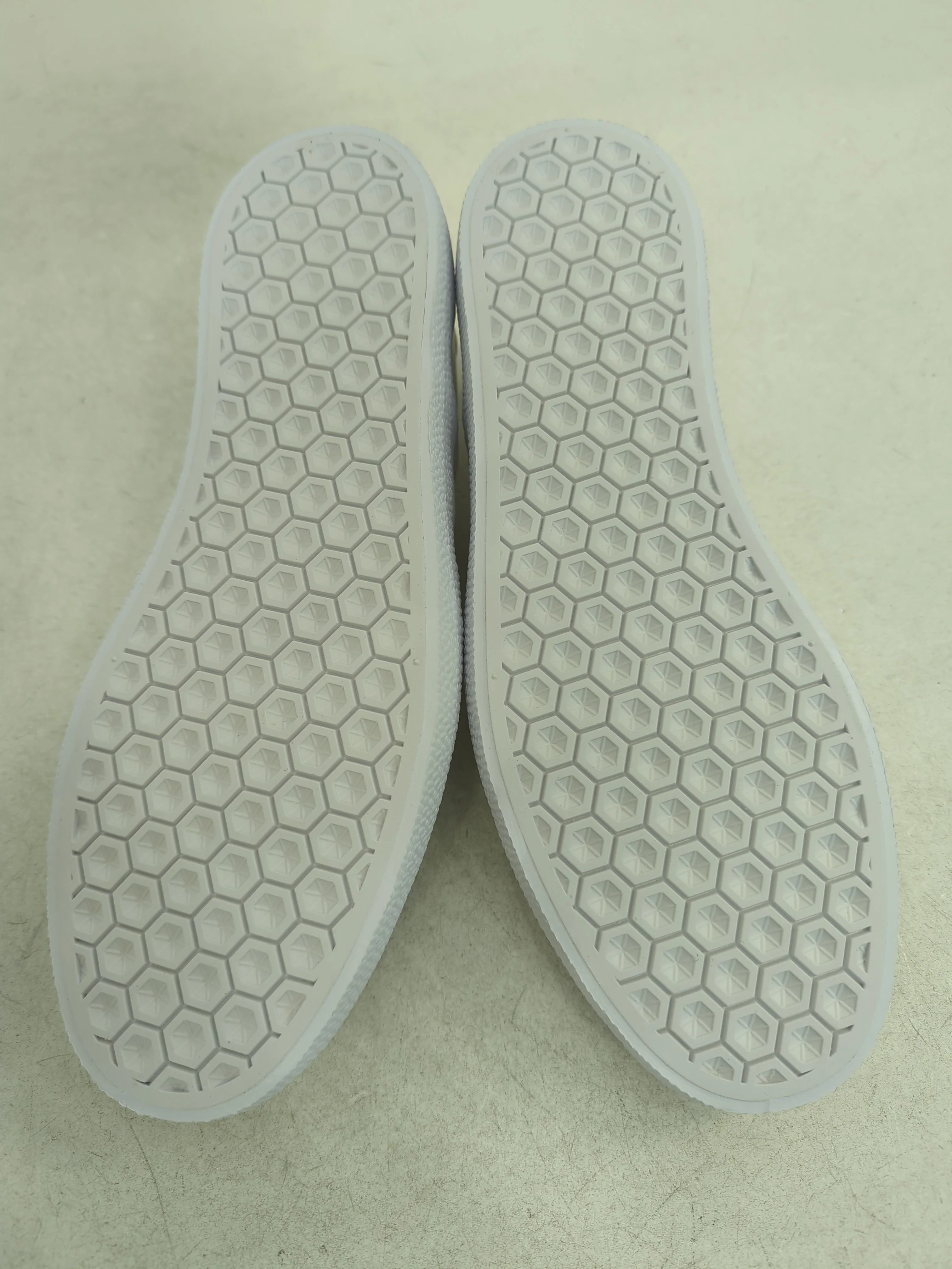 Adidas Women's Trainers UK9 in White RRP £65 - Image 7