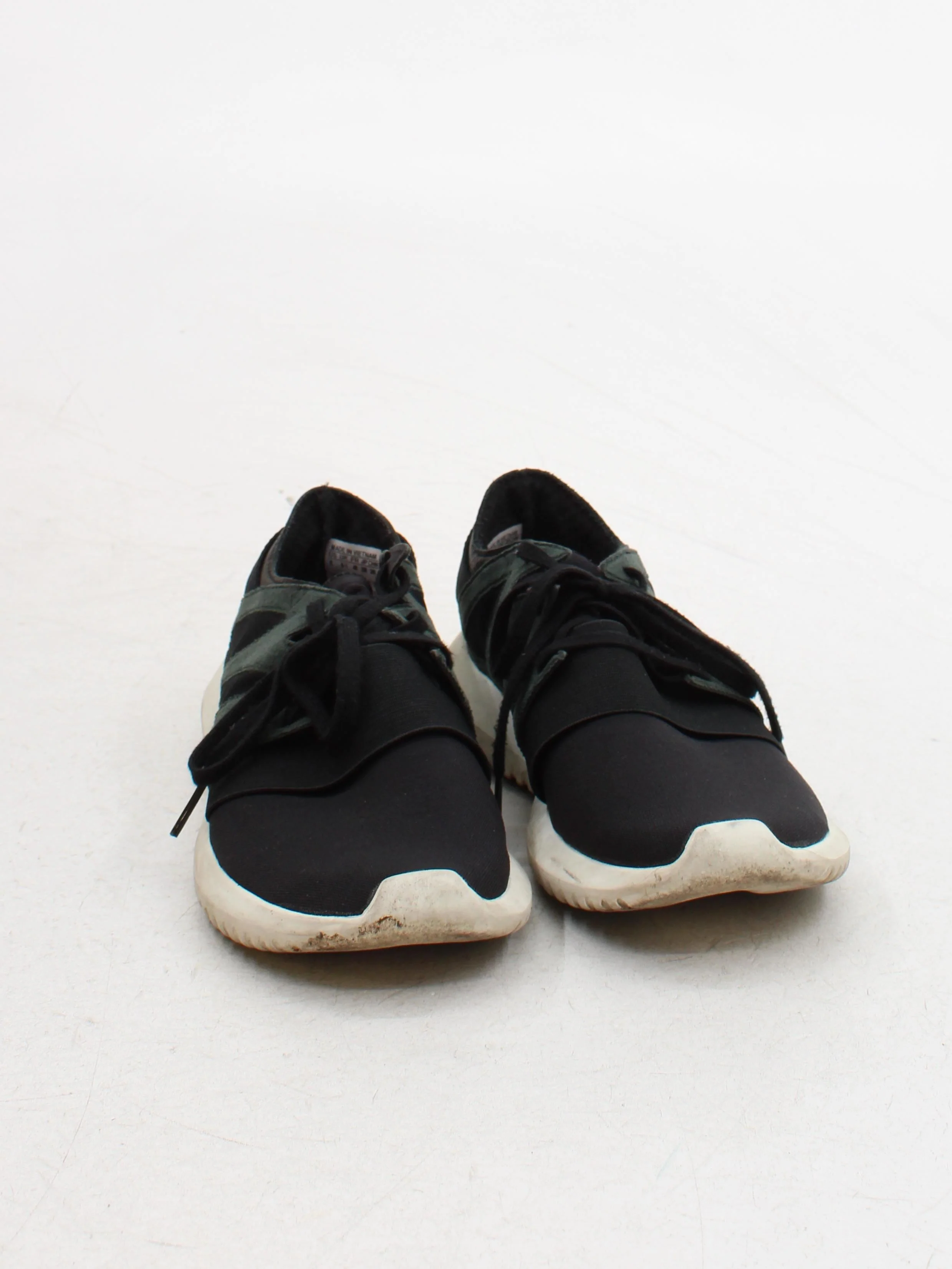 Adidas Women's Trainers US8 in Black - Image 2