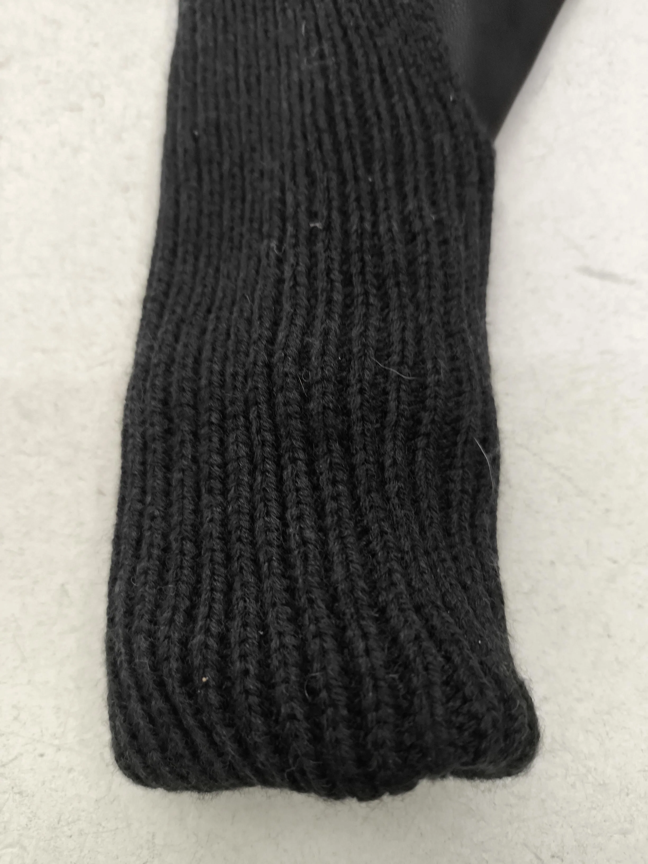 AllSaints Men's Gloves L Black Leather with Acrylic, Wool Glove - Image 4
