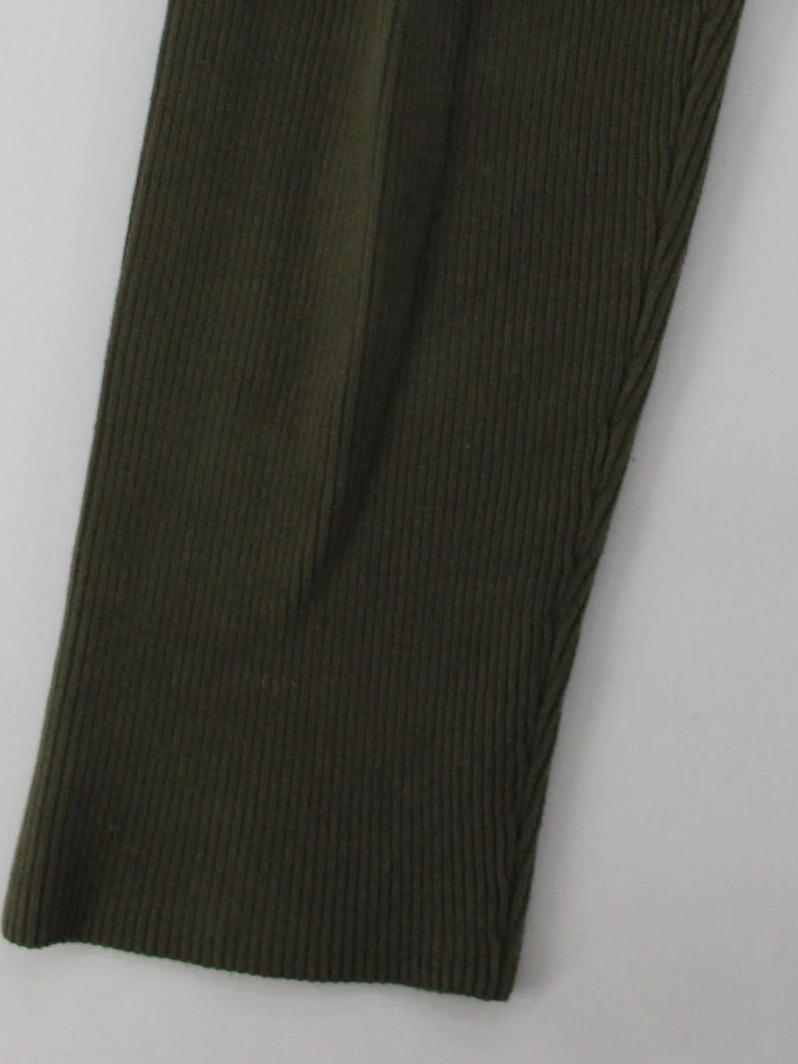 Alo Yoga Women's Sports Bottoms M Green Cotton with Nylon, Elastane Sweatpants - Image 4