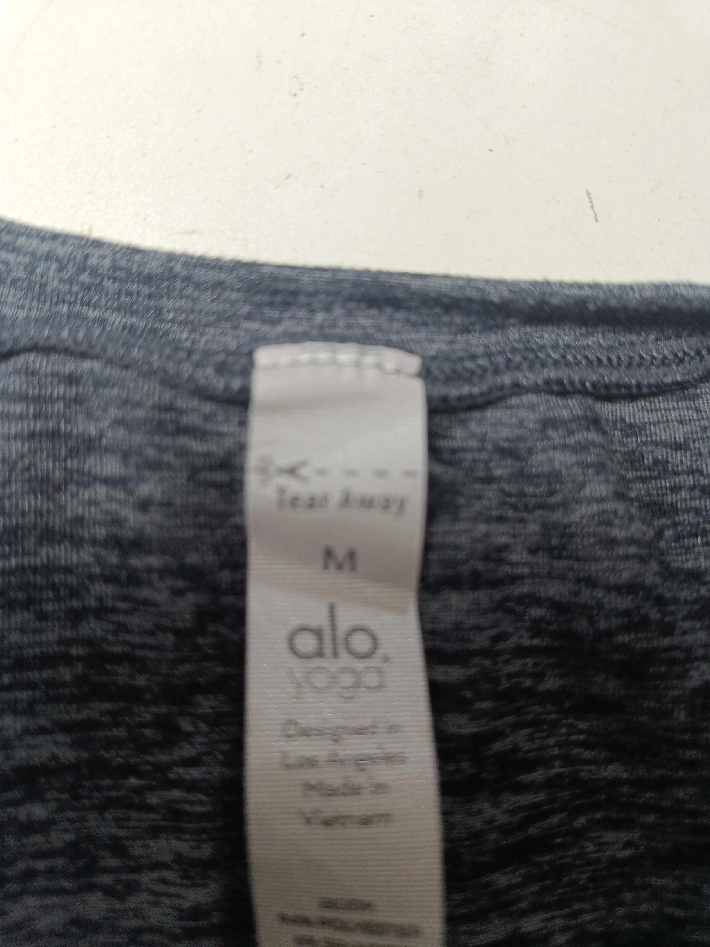 Alo Yoga Women's T-Shirt M Grey 100% Polyester Basic - Image 5