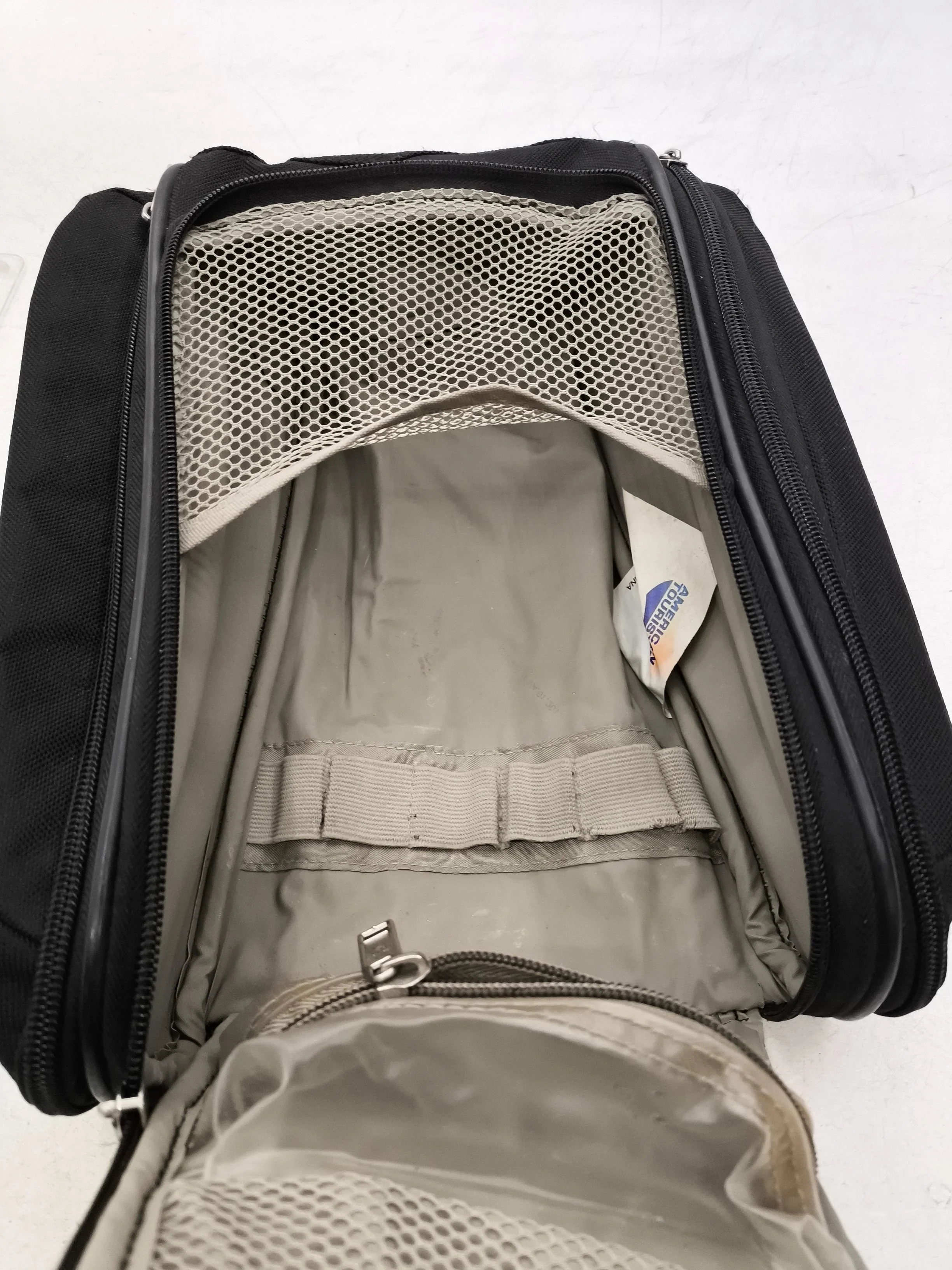 American Tourister Men's Bag Black 100% Other Gym Bag - Image 4