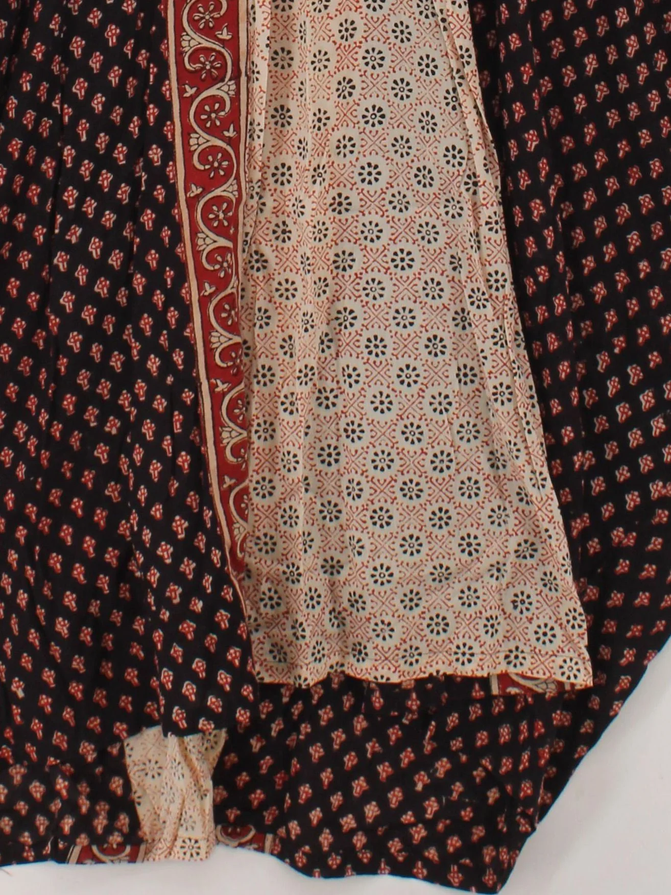 Anokhi for East Maxi Dress One Size in Multi - Image 4