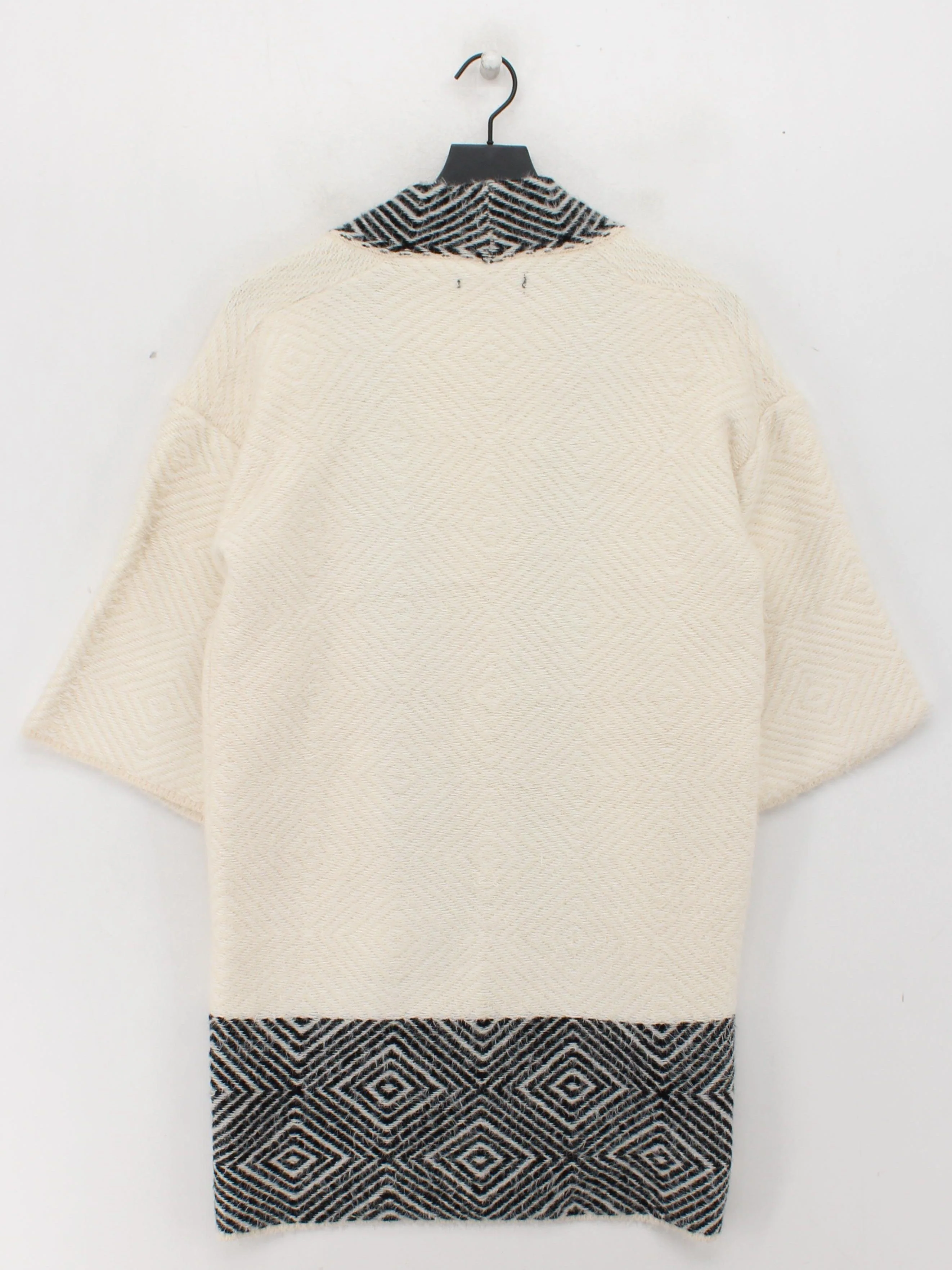 Anthropologie Women's Cardigan Cream Geometric 100% Acrylic V-Neck Cardigan - Image 2
