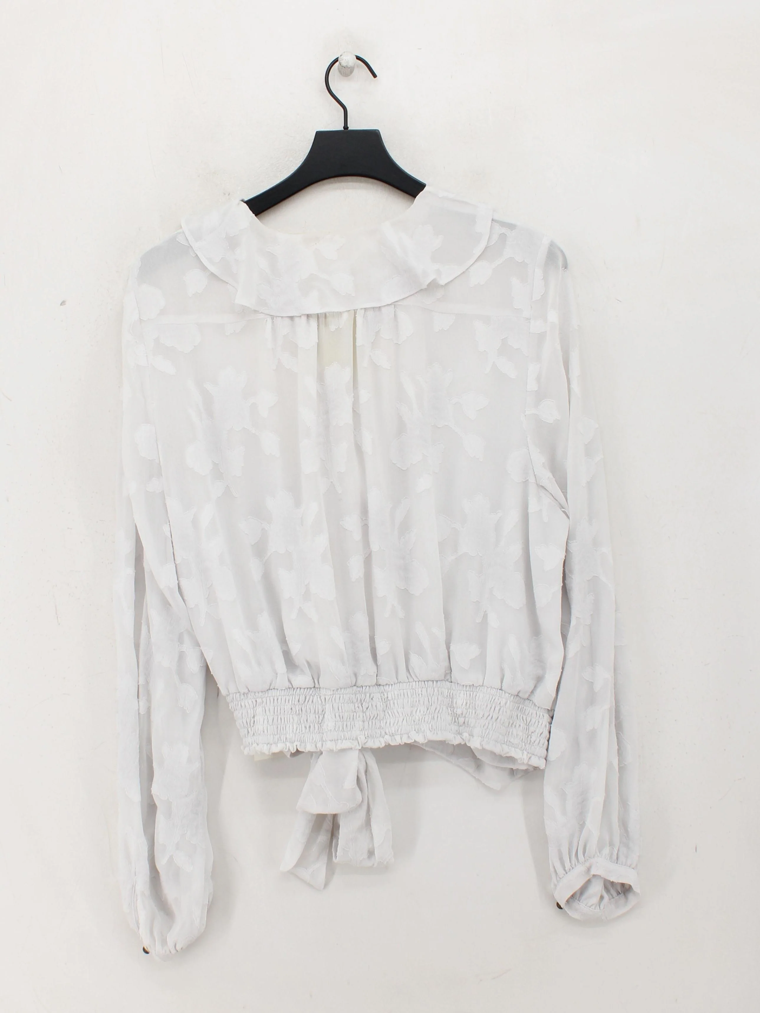 Anthropologie Women's Top M White 100% Polyester Long Sleeve V-Neck Basic - Image 2