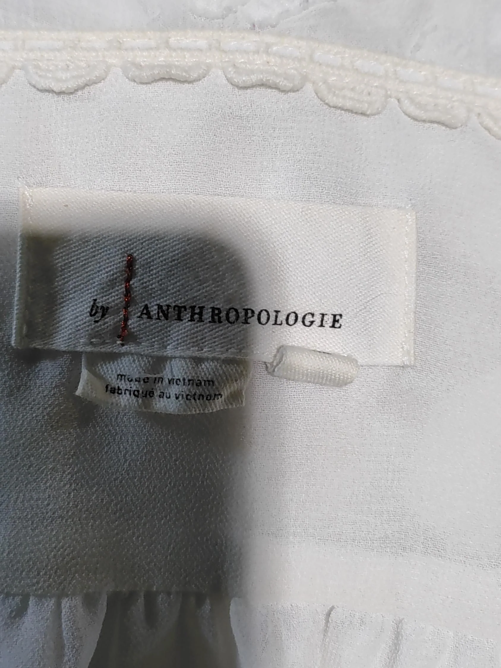 Anthropologie Women's Top M White 100% Polyester Long Sleeve V-Neck Basic - Image 5