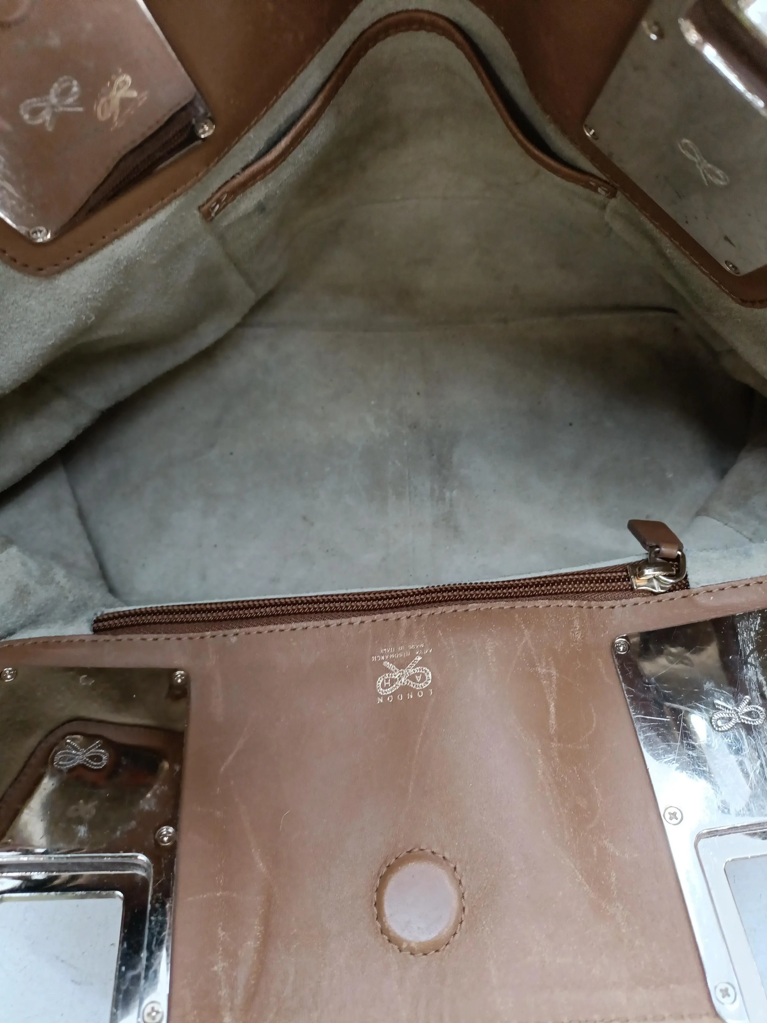 Anya Hindmarch Women's Bag Tan 100% Leather Tote - Image 4