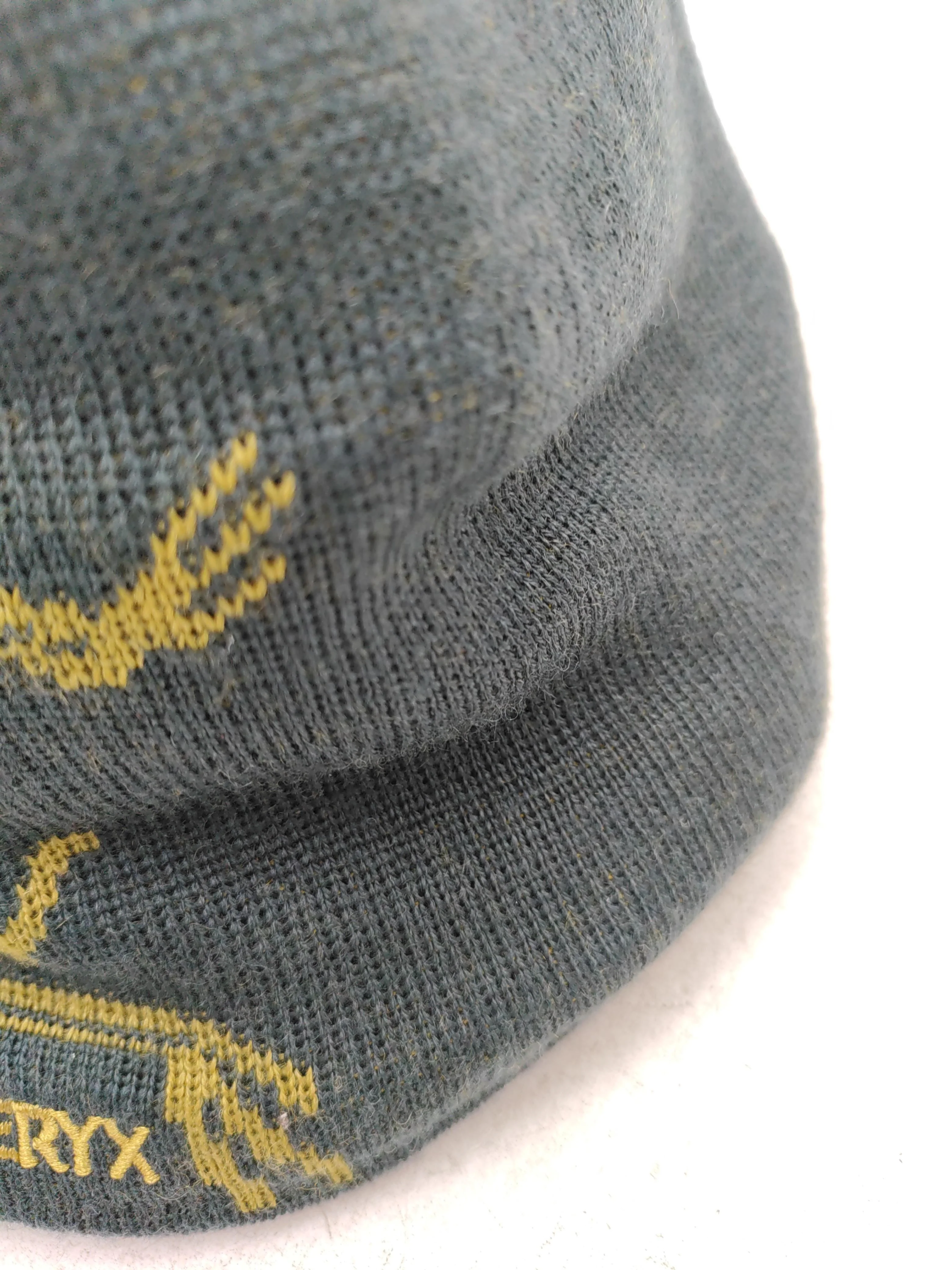Arcteryx Men's Hat M Grey Graphic 100% Wool Beanie - Image 3