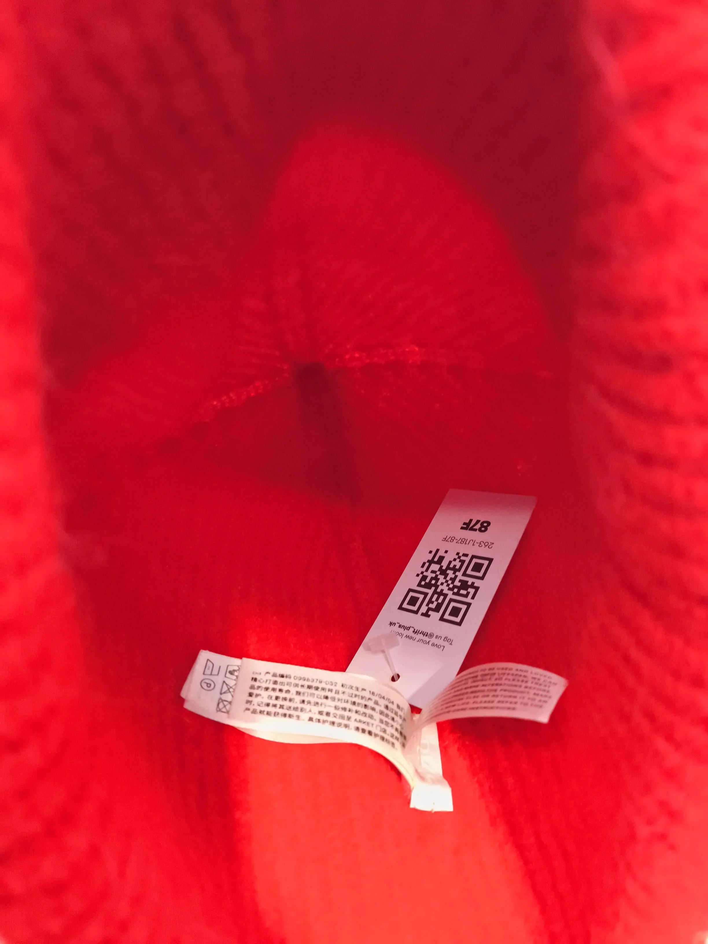 Arket Men's Hat M Red Wool with Polyester, Elastane, Angora Beanie - Image 4