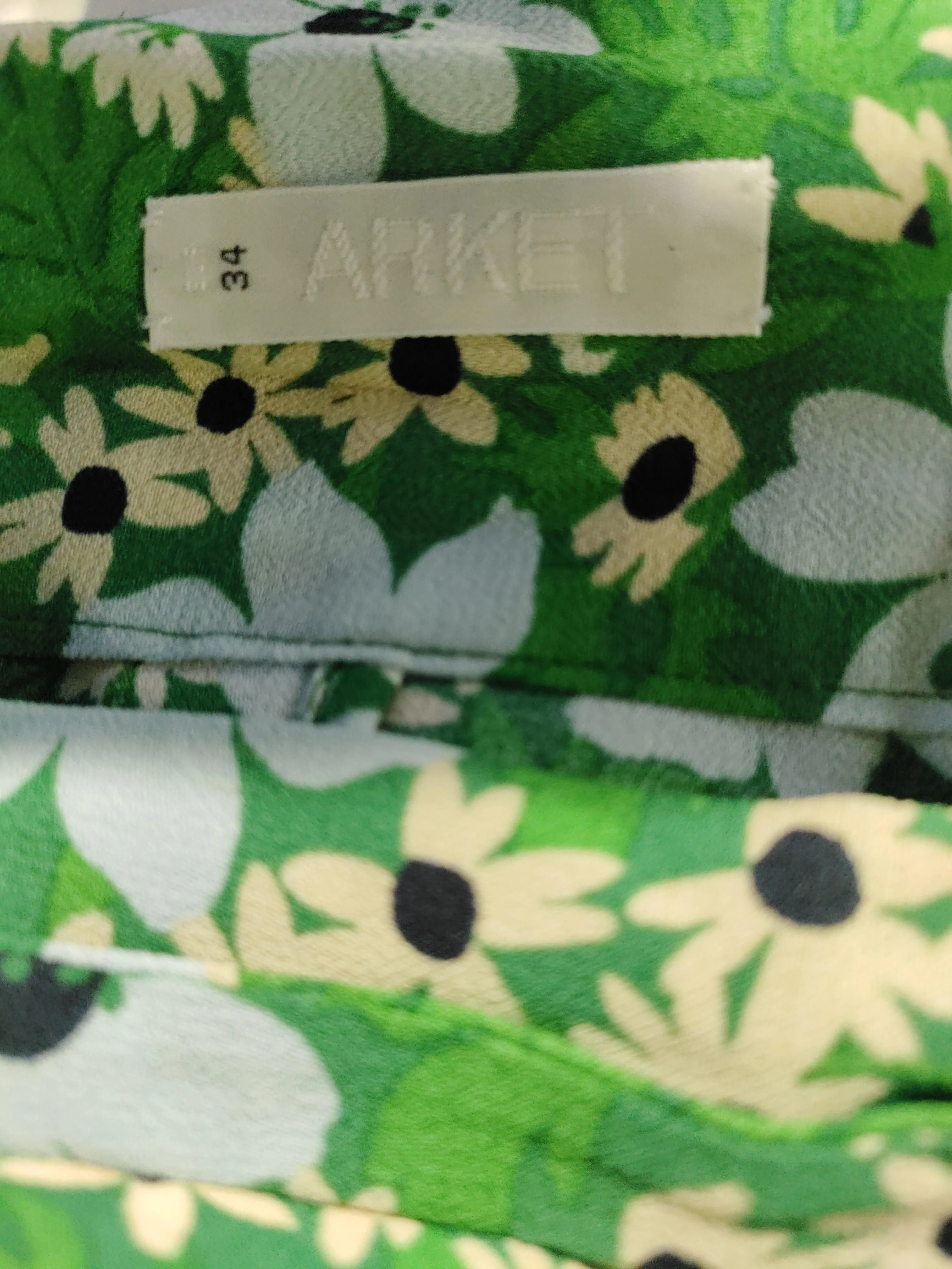 Arket Women's Mini Skirt XS Green Floral 100% Viscose Short Mini - Image 5