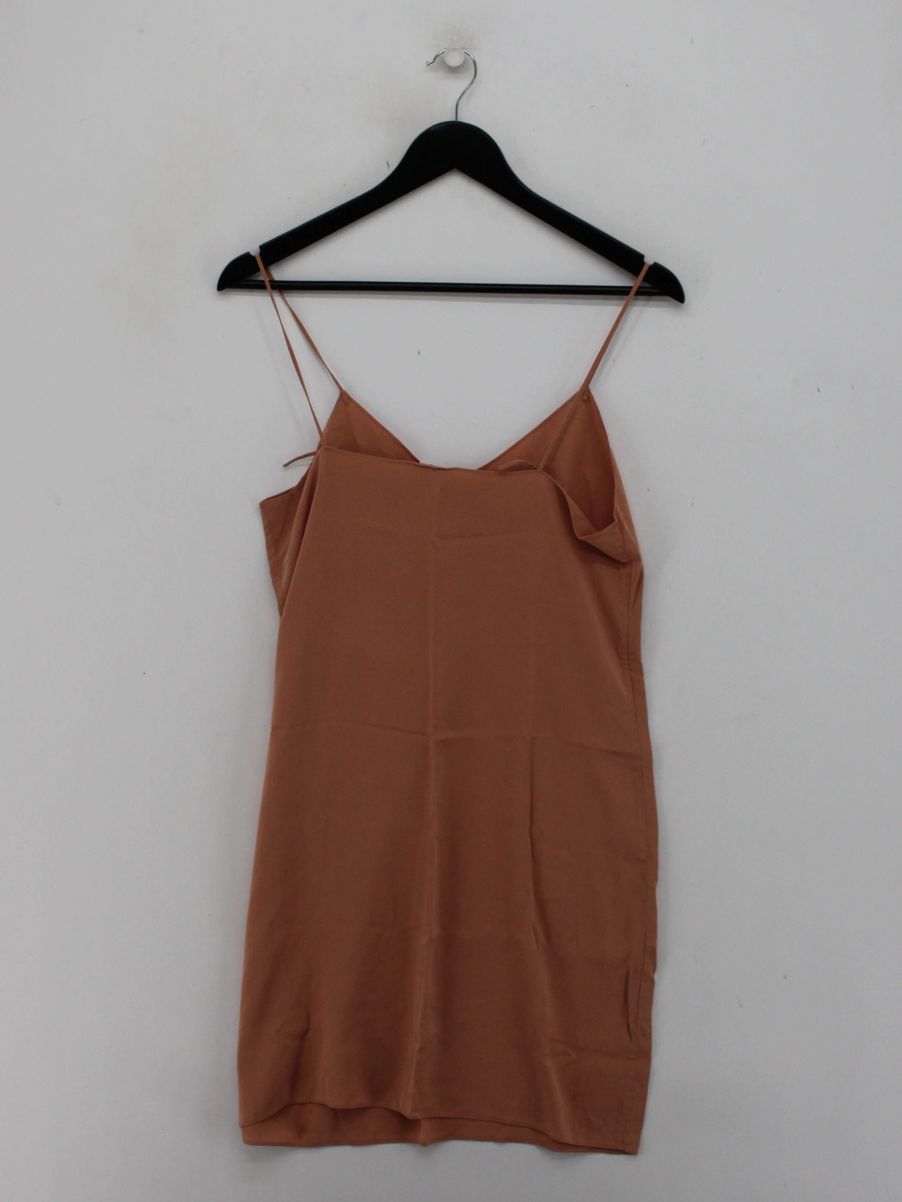 Arket Women's T-Shirt M Tan 100% Other Sleeveless V-Neck Camisole - Image 2