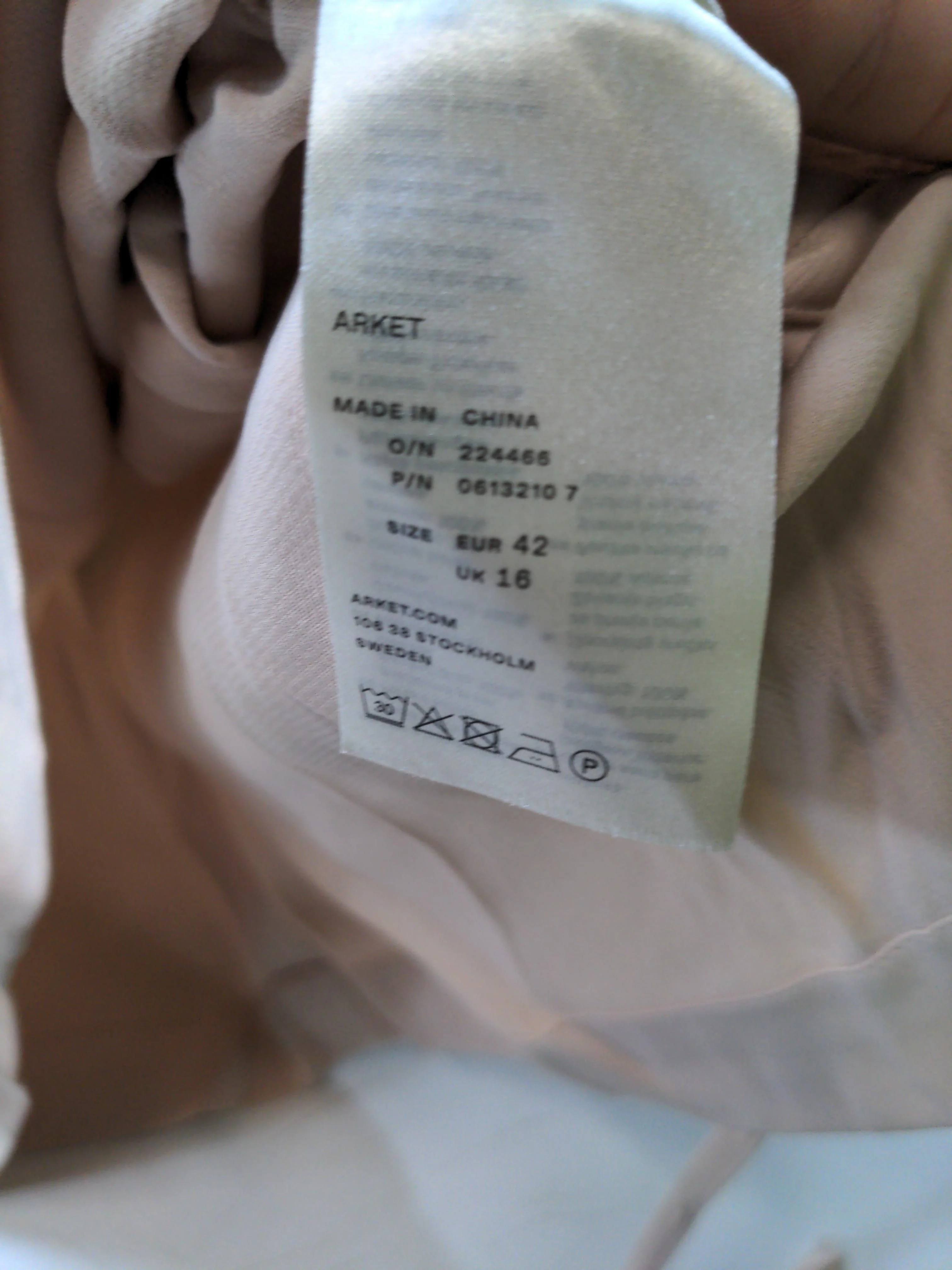 Arket Women's Top UK 16 Tan 100% Viscose Sleeveless V-Neck Basic - Image 5