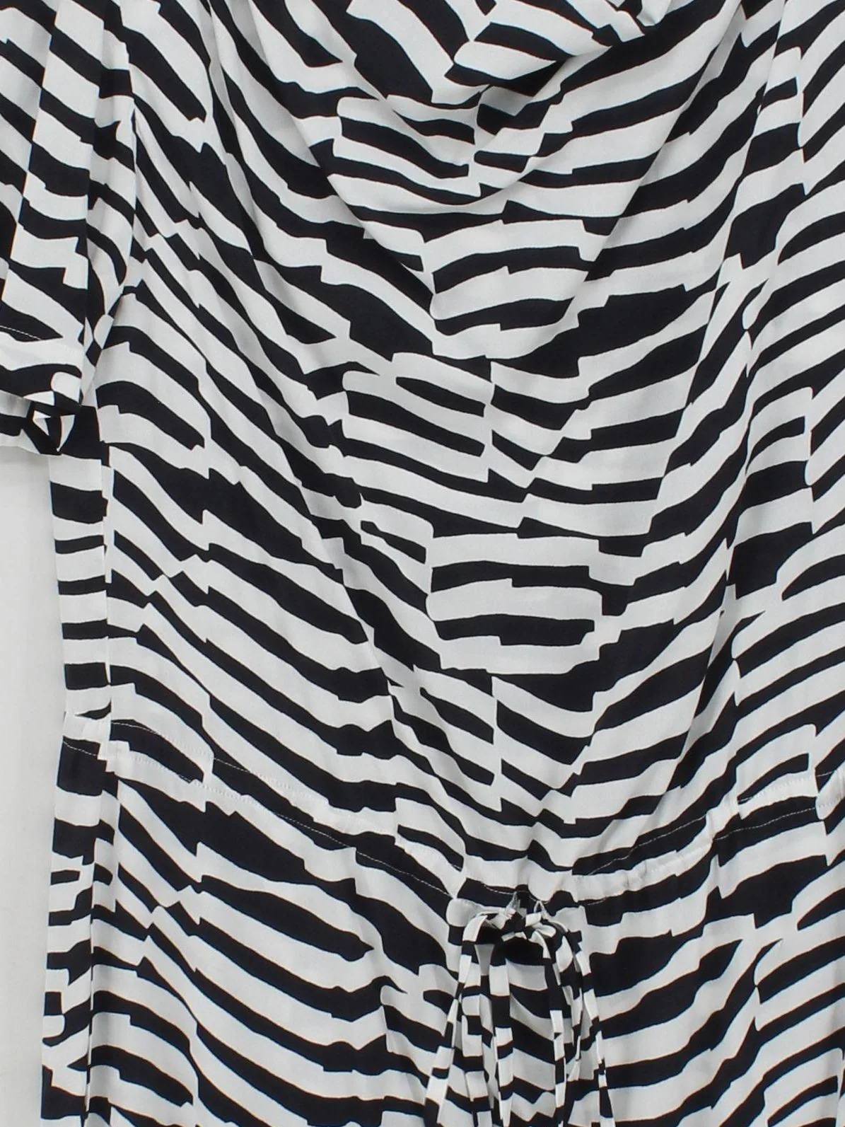 Armani Jeans T-Shirt Mini Dress UK14 in Multi - Image 3