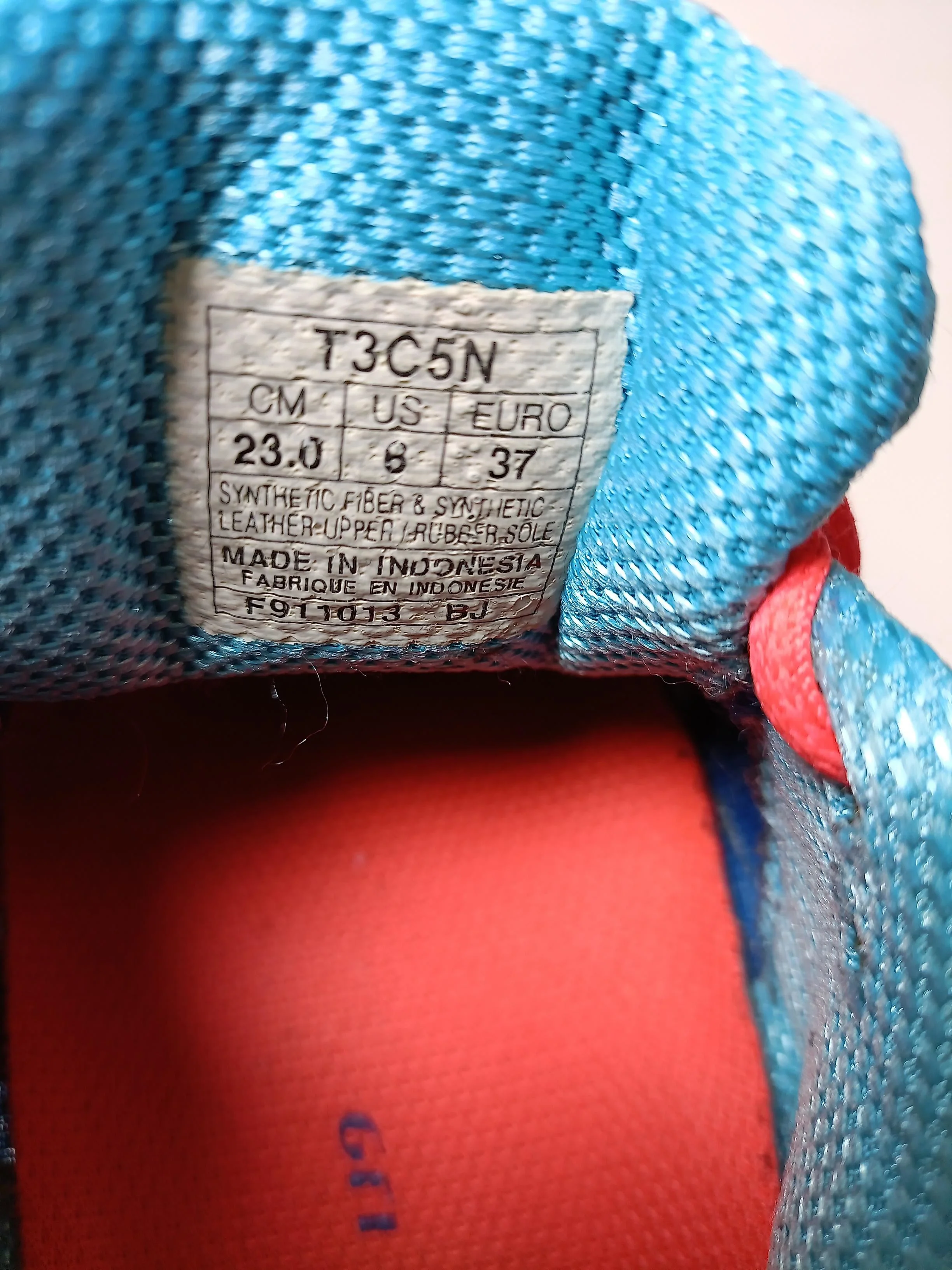 Asics GEL-CUMULUS 15 Women's Trainers T3C5N EU37 US8 in Blue - Image 10