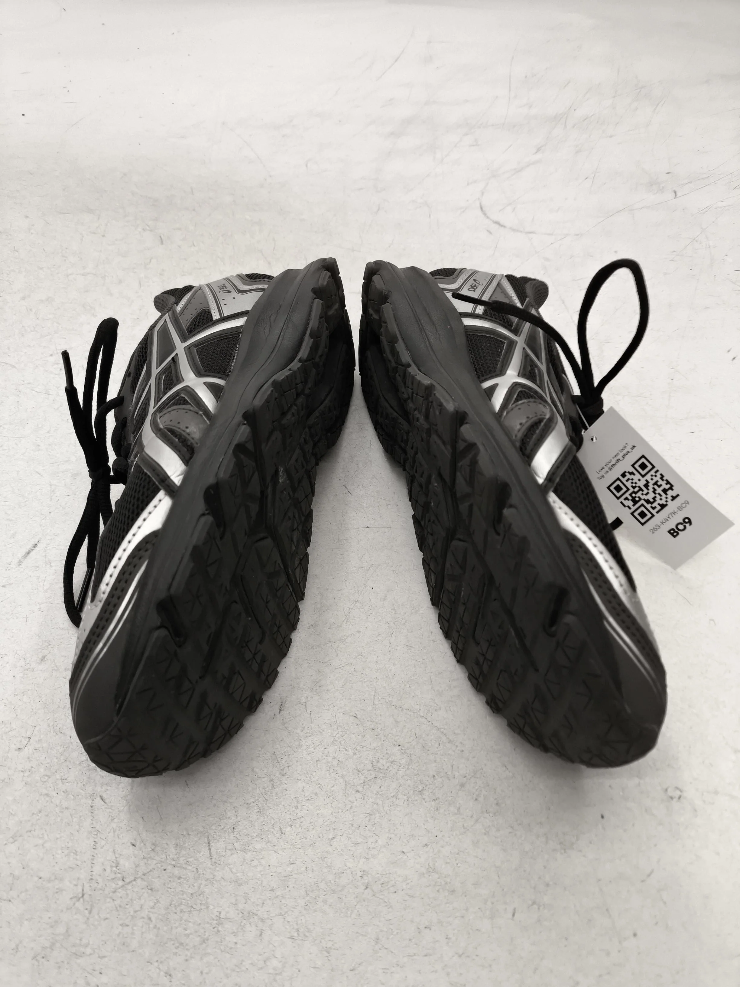 Asics Women's Trainers EU39.5 in Black - Image 7