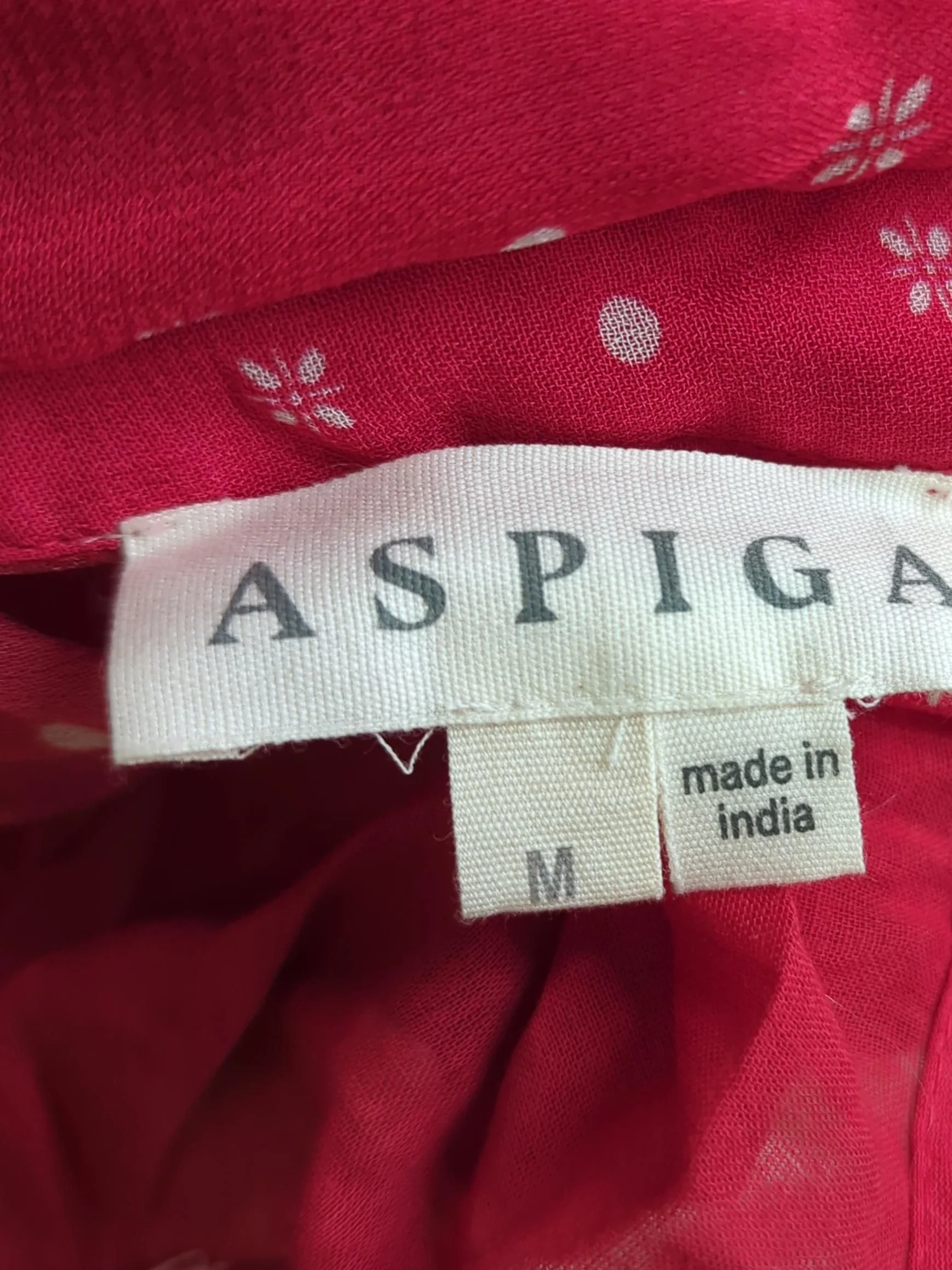 Aspiga Women's Blouse M Red 100% Cotton Long Sleeve Collared Basic - Image 5