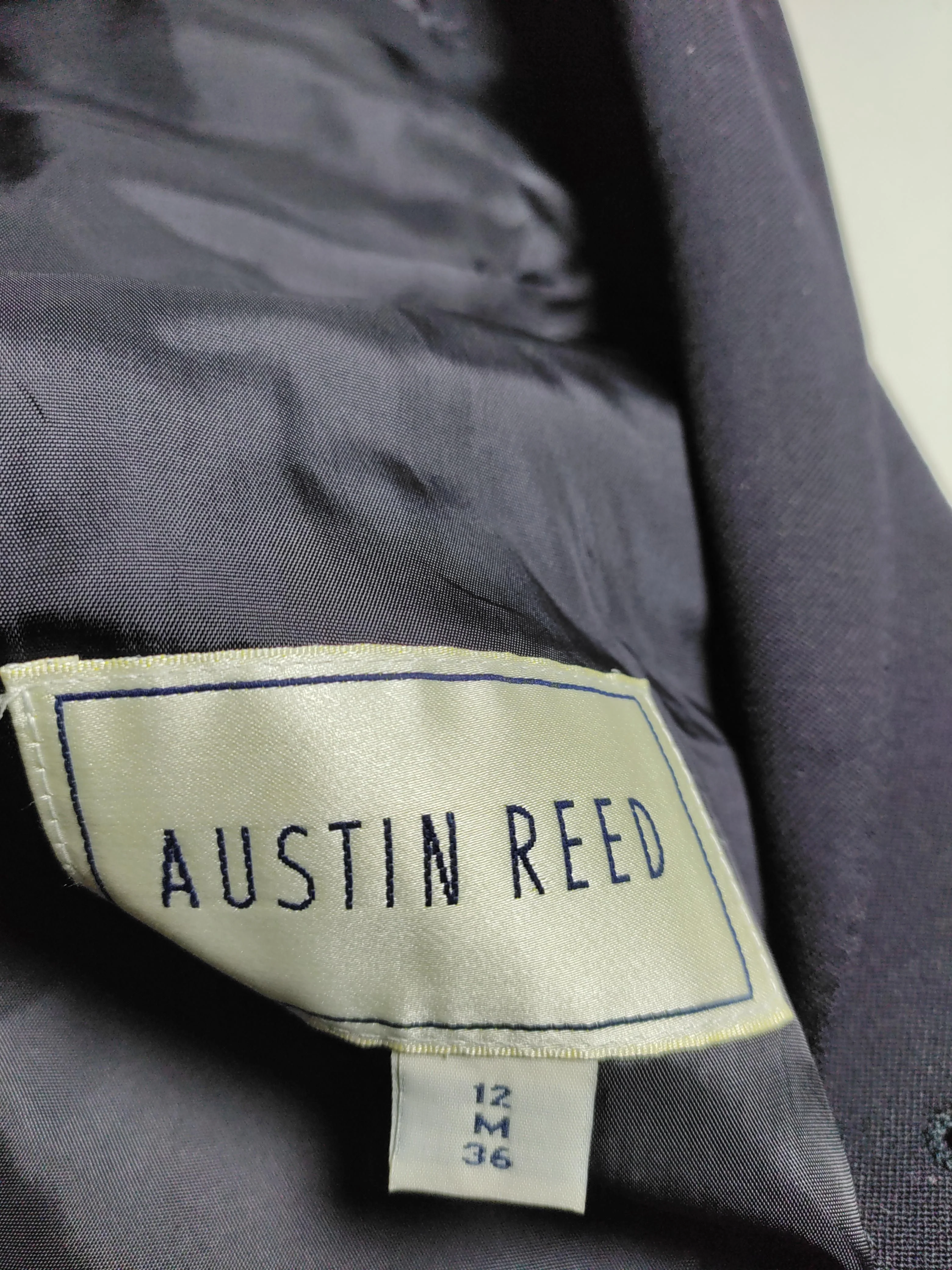 Austin Reed Men's Blazer M Black 100% Viscose Overcoat - Image 5