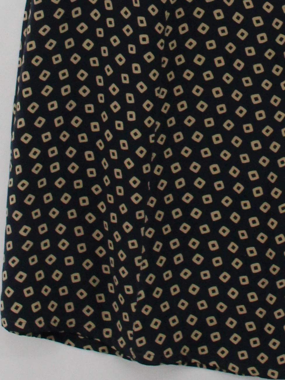 Austin Reed Women's Midi Skirt UK 12 Black Geometric 100% Silk Midi A-Line - Image 4