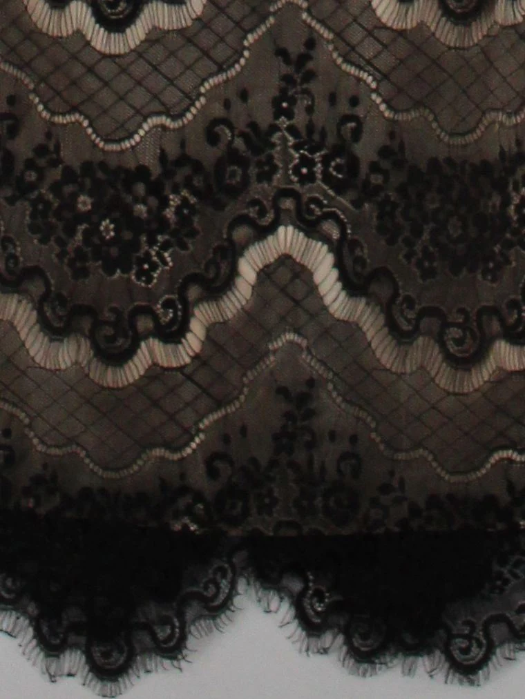 Autograph Bodycon Mini Dress M in Black - Image 4