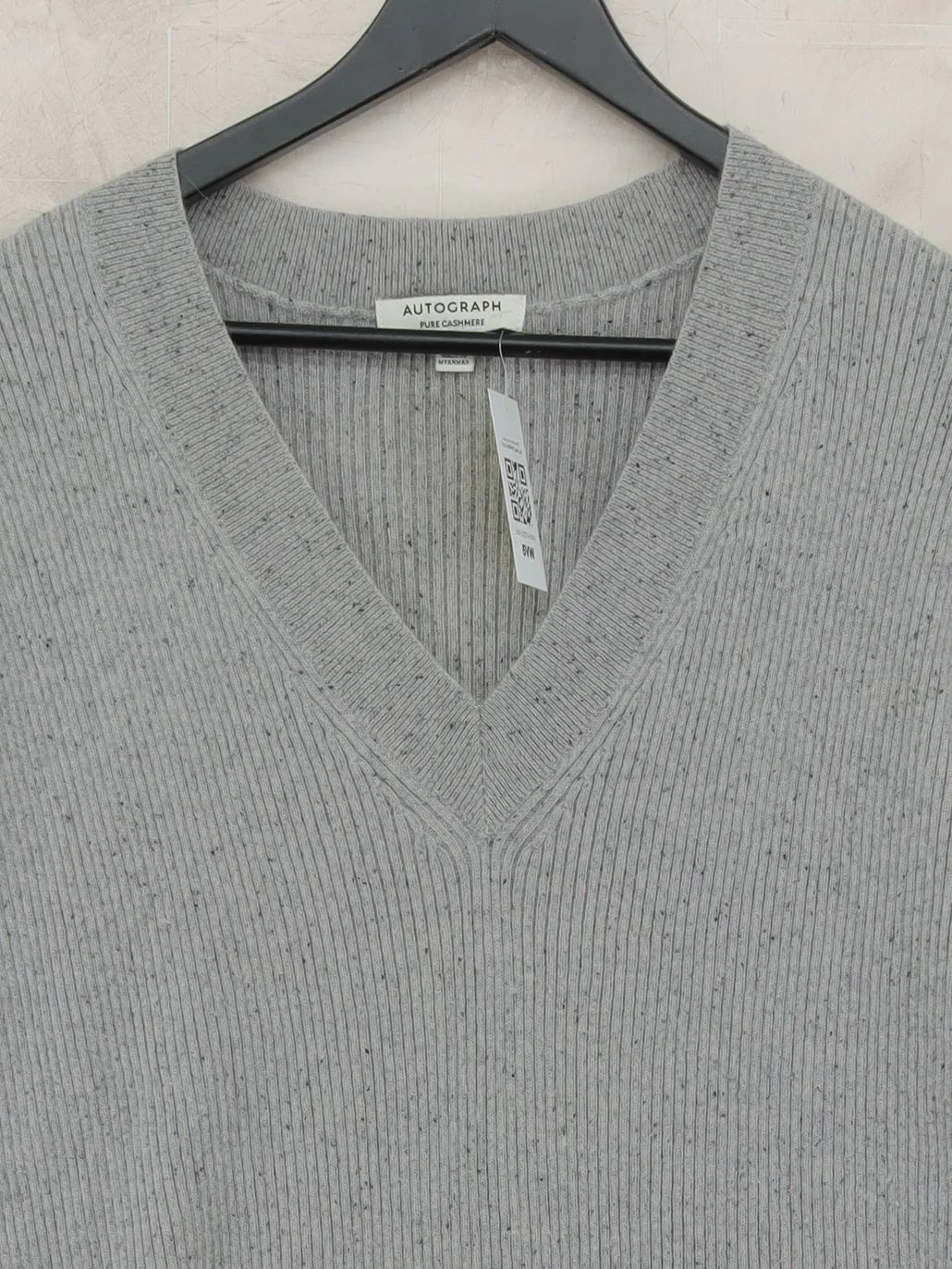 Autograph Women's Top XL Grey 100% Cashmere Sleeveless V-Neck Basic - Image 3