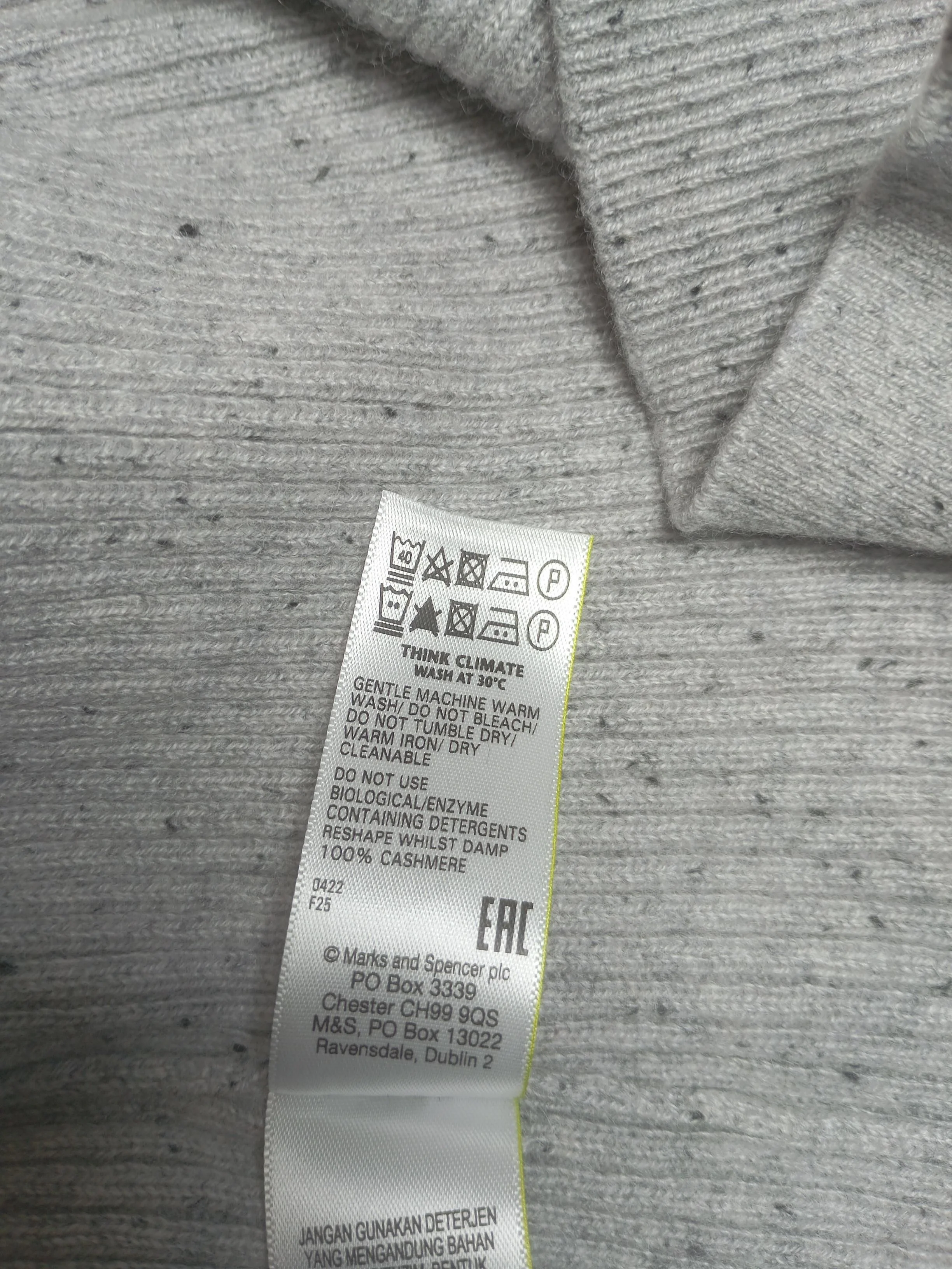 Autograph Women's Top XL Grey 100% Cashmere Sleeveless V-Neck Basic - Image 6