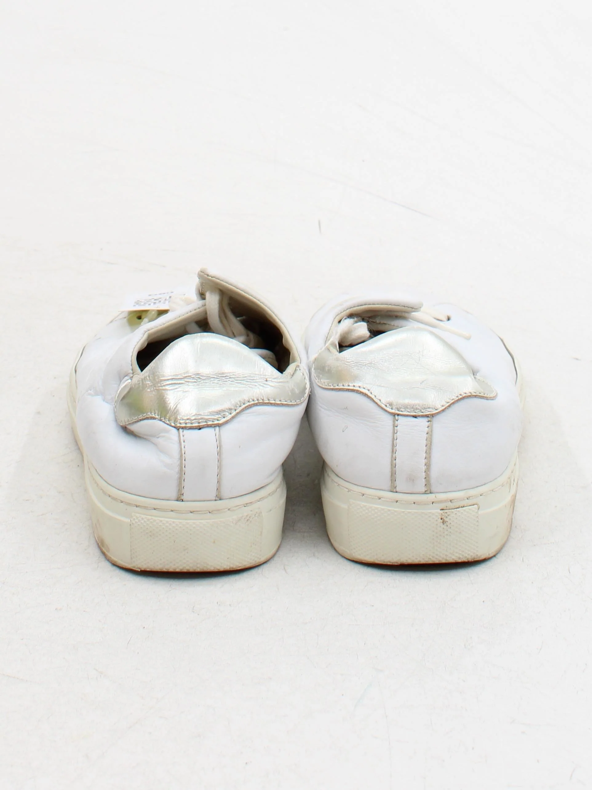 Axel Arigato Women's Trainers EU38 in White - Image 3