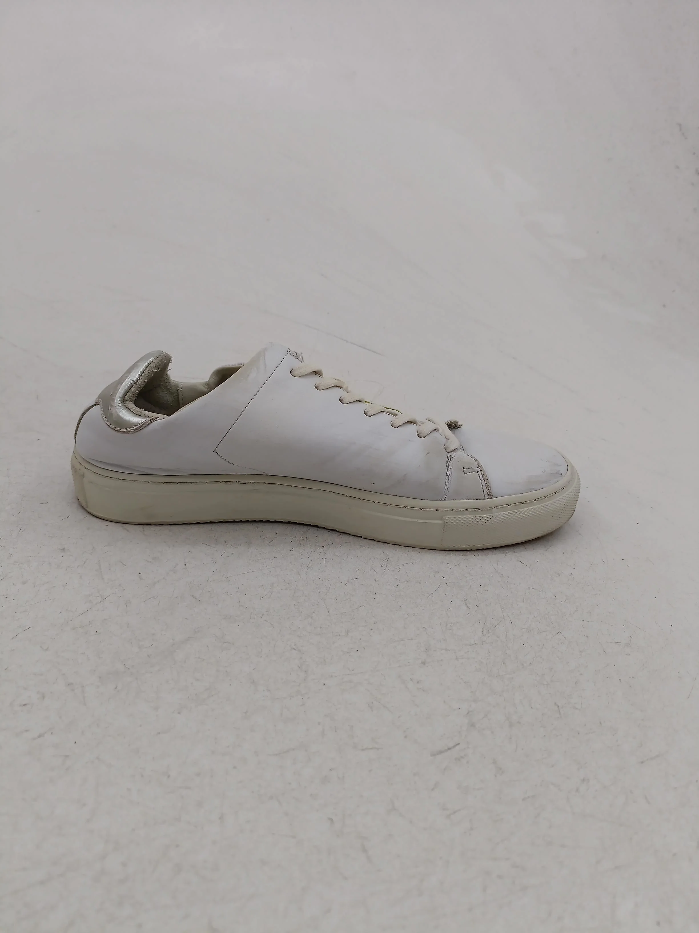 Axel Arigato Women's Trainers EU38 in White - Image 5