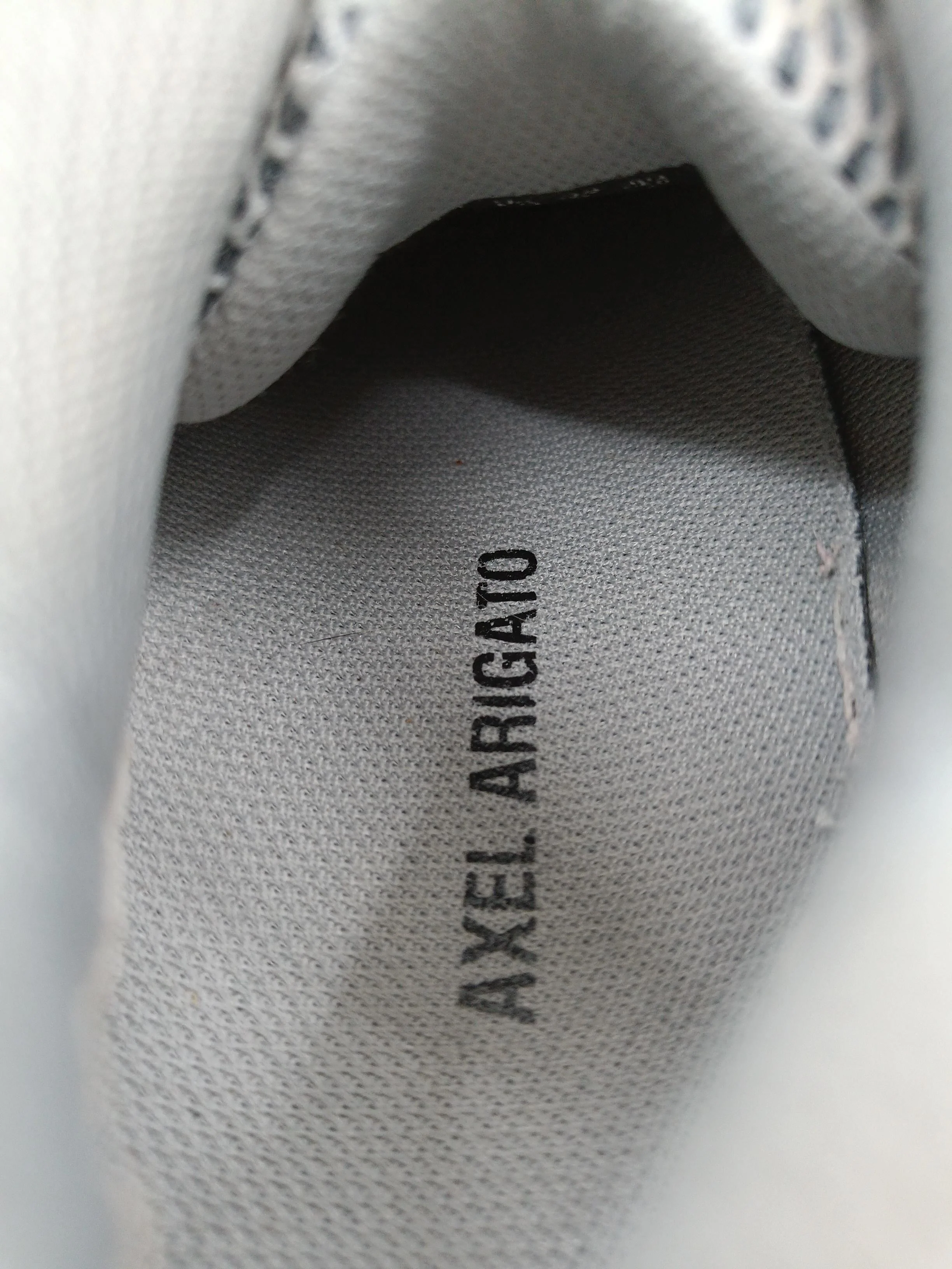 Axel Arigato Women's Trainers UK6.5 EU40 US9 in White - Image 6
