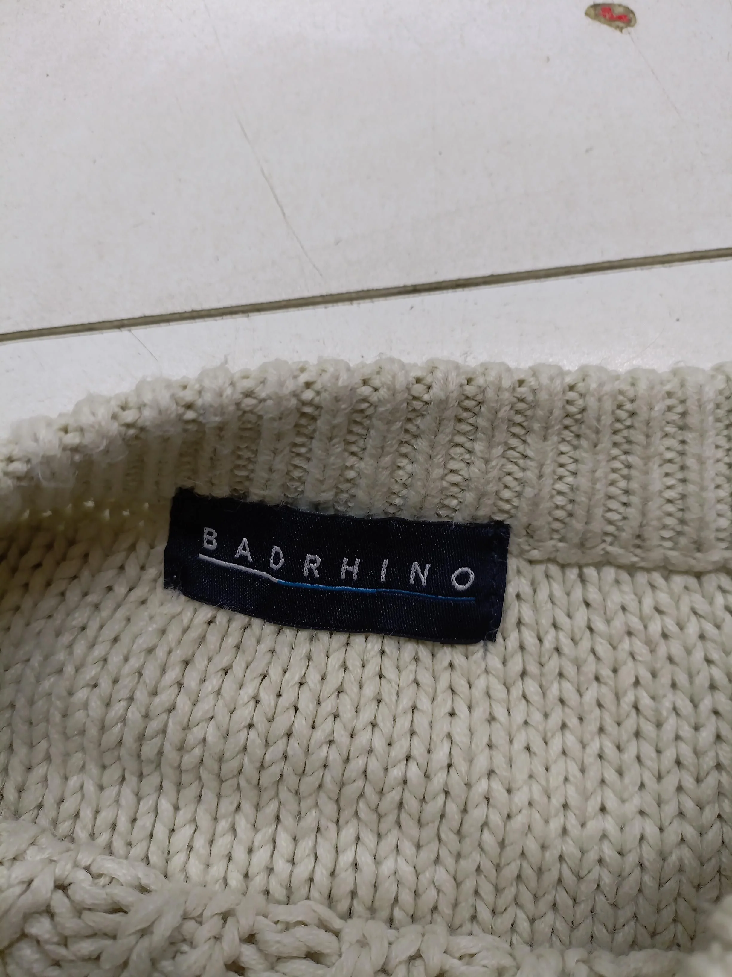 BadRhino Men's Jumper XXXL Cream 100% Acrylic Round Neck Pullover - Image 5