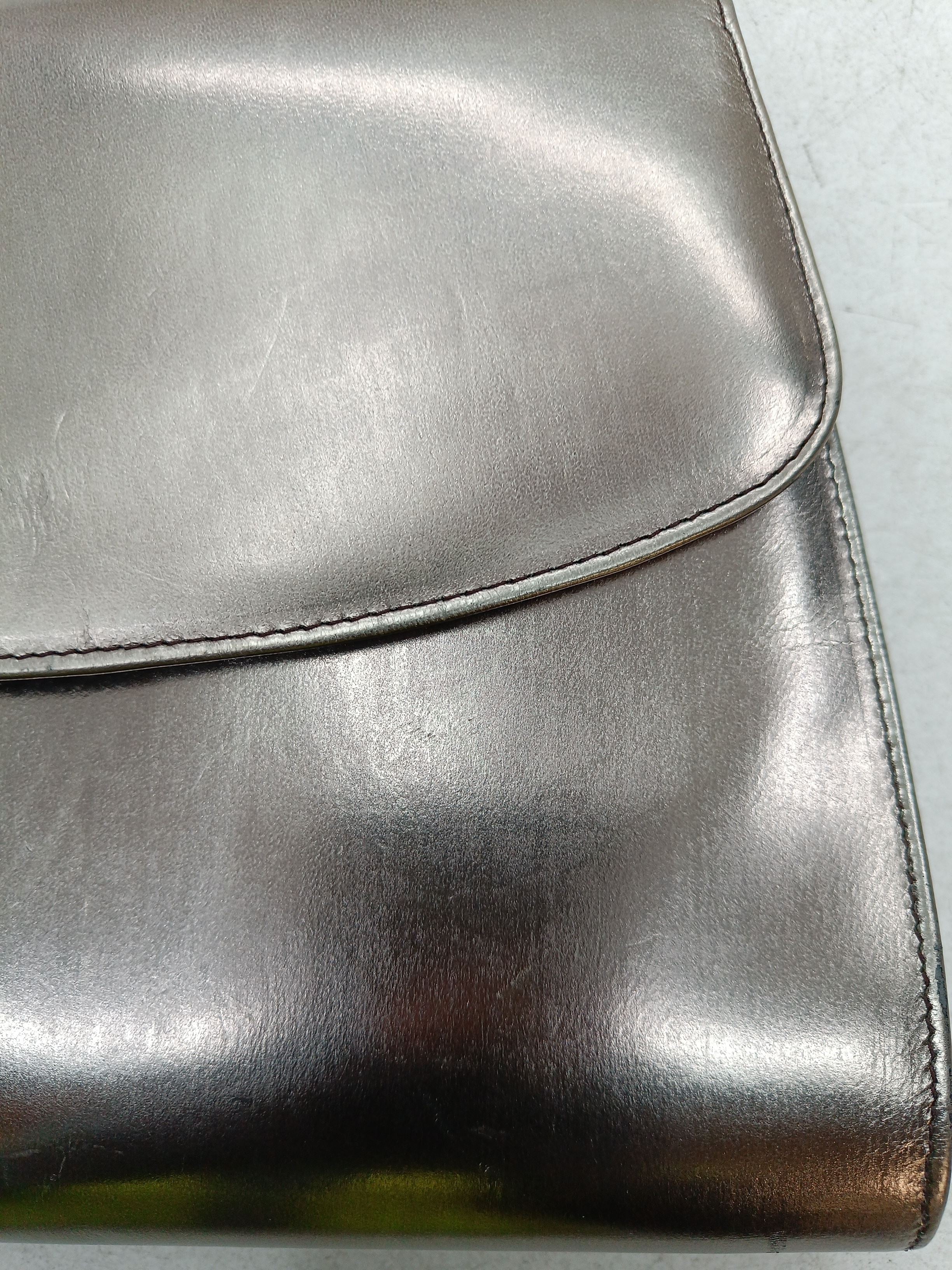 Bally Women's Bag Silver 100% Leather Shoulder Bag - Image 6