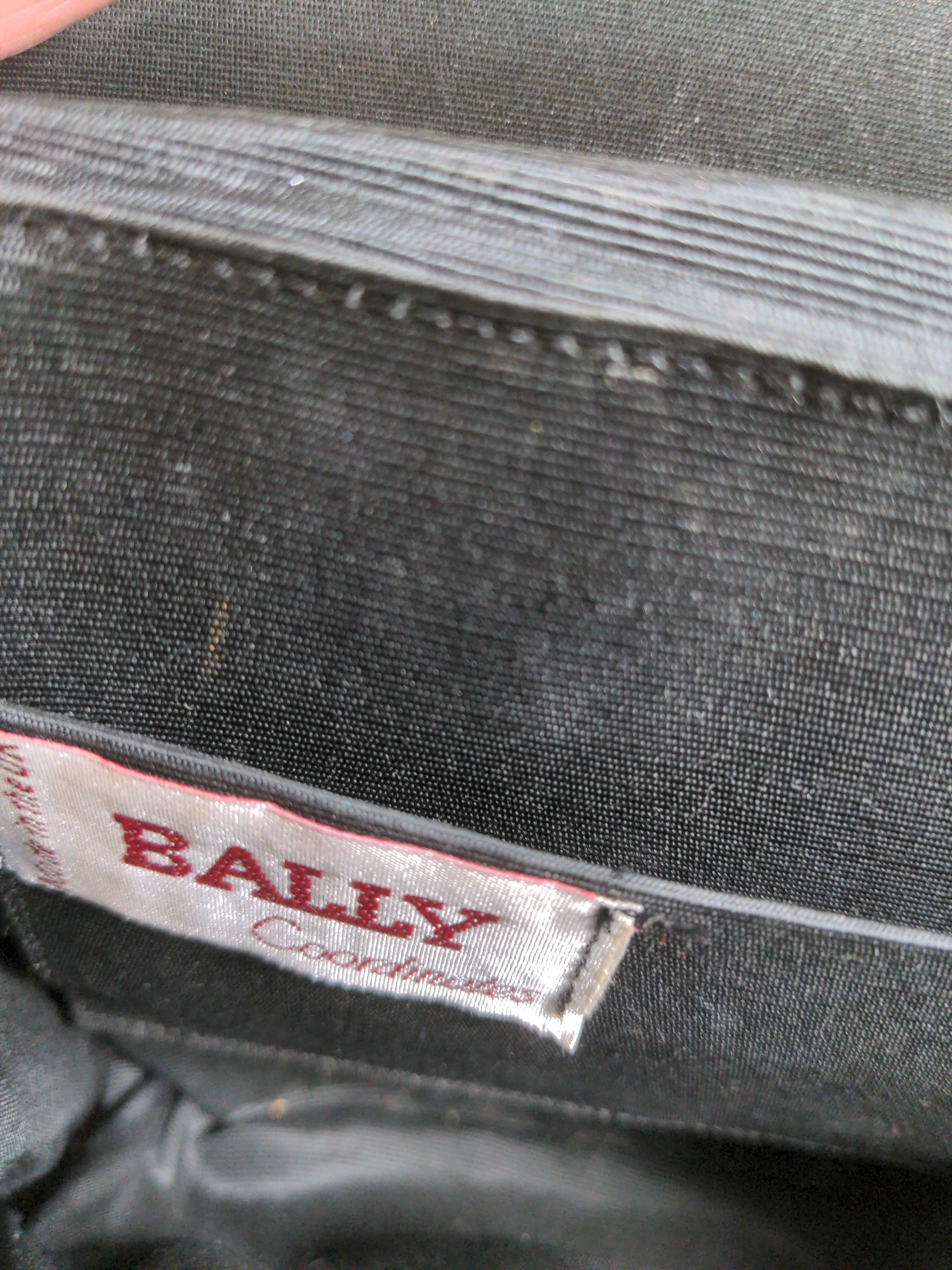 Bally Women's Bag Silver 100% Leather Shoulder Bag - Image 7