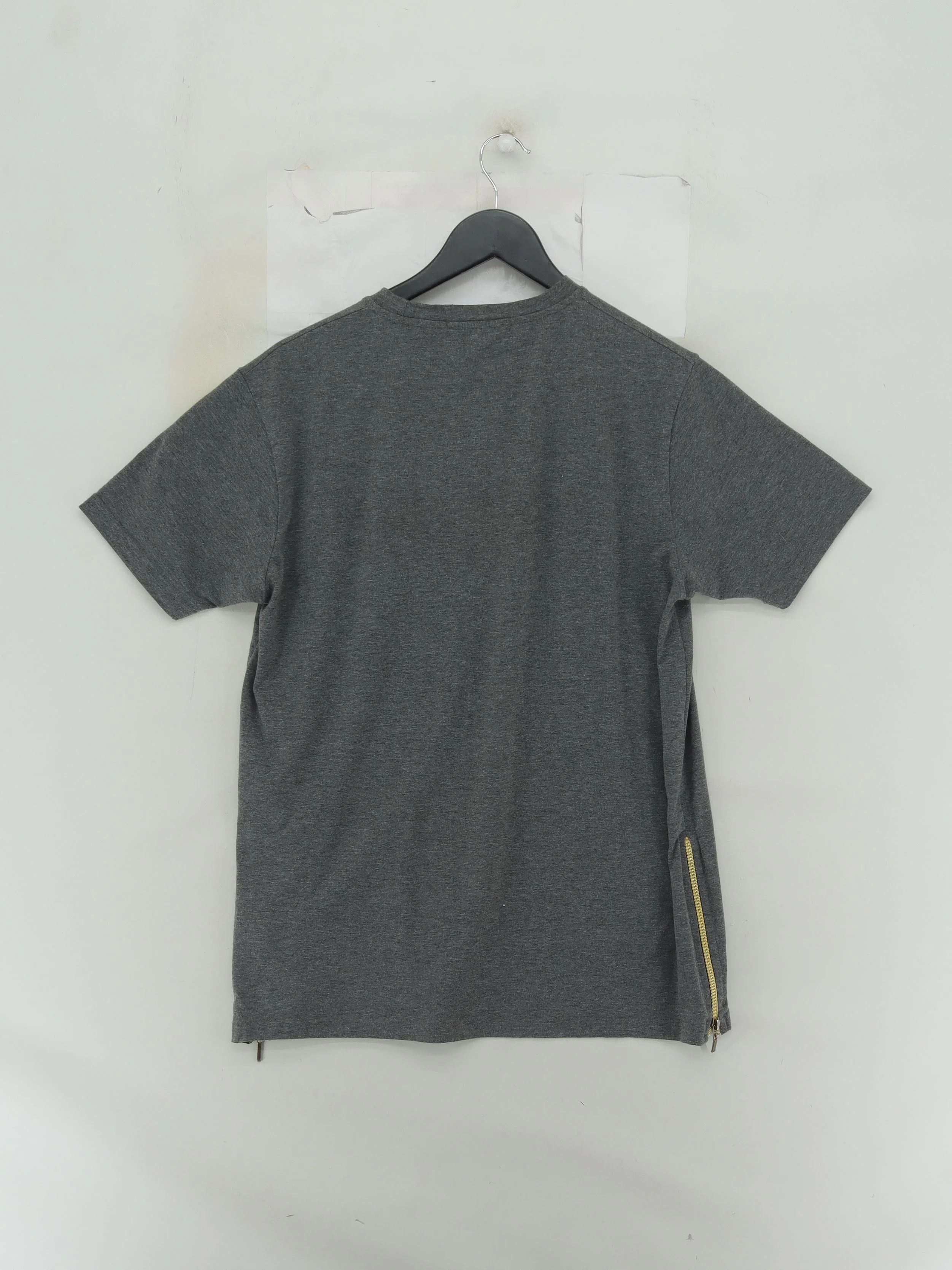Balmain Men's T-Shirt L Grey Graphic 100% Cotton Basic - Image 2