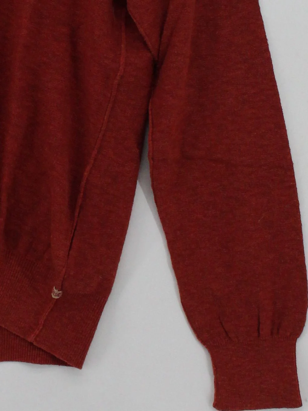 Banana Republic Men's Jumper S Red 100% Cotton V-Neck Pullover - Image 4