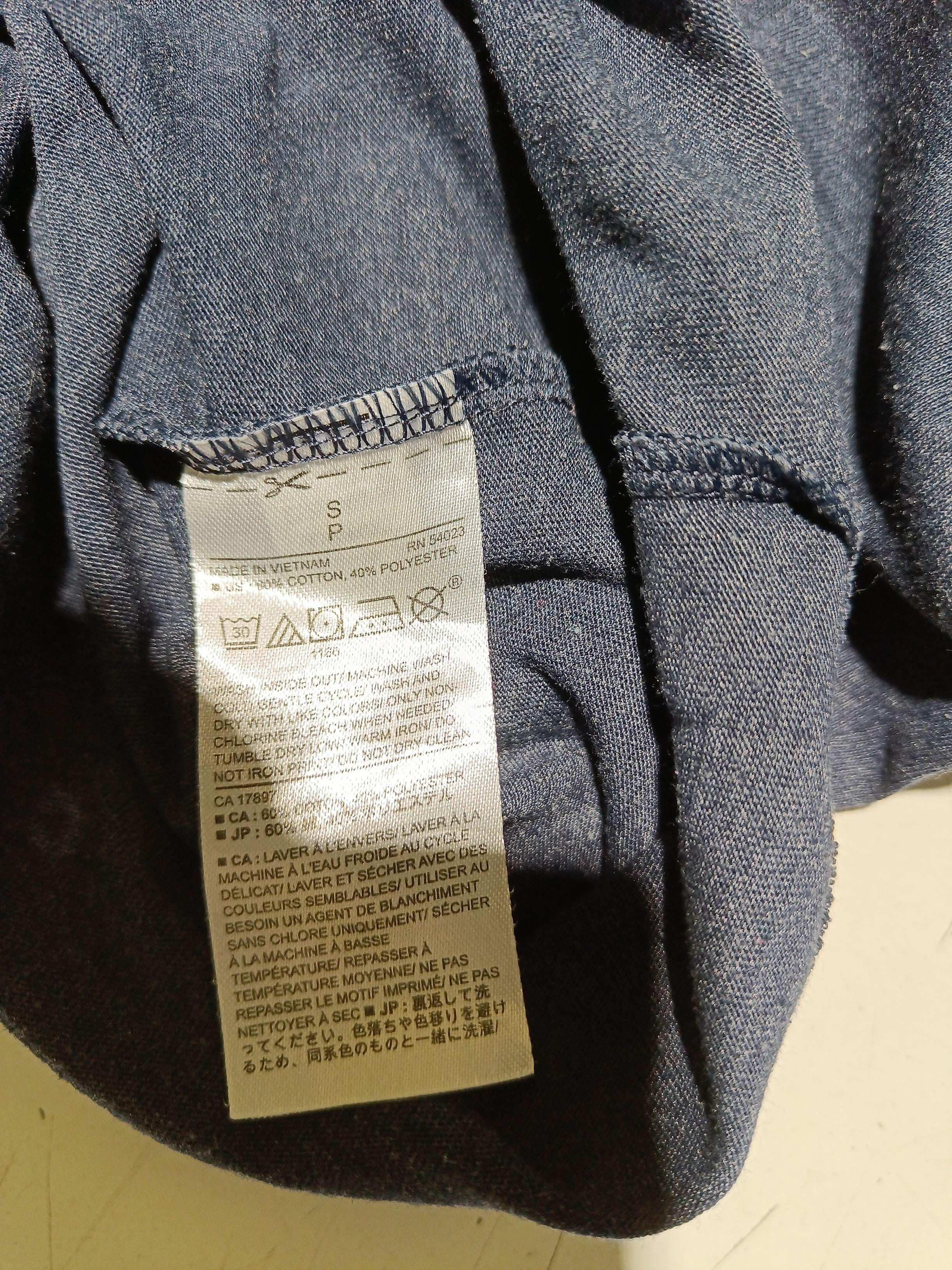 Banana Republic Men's T-Shirt S Blue Cotton with Polyester Basic - Image 6