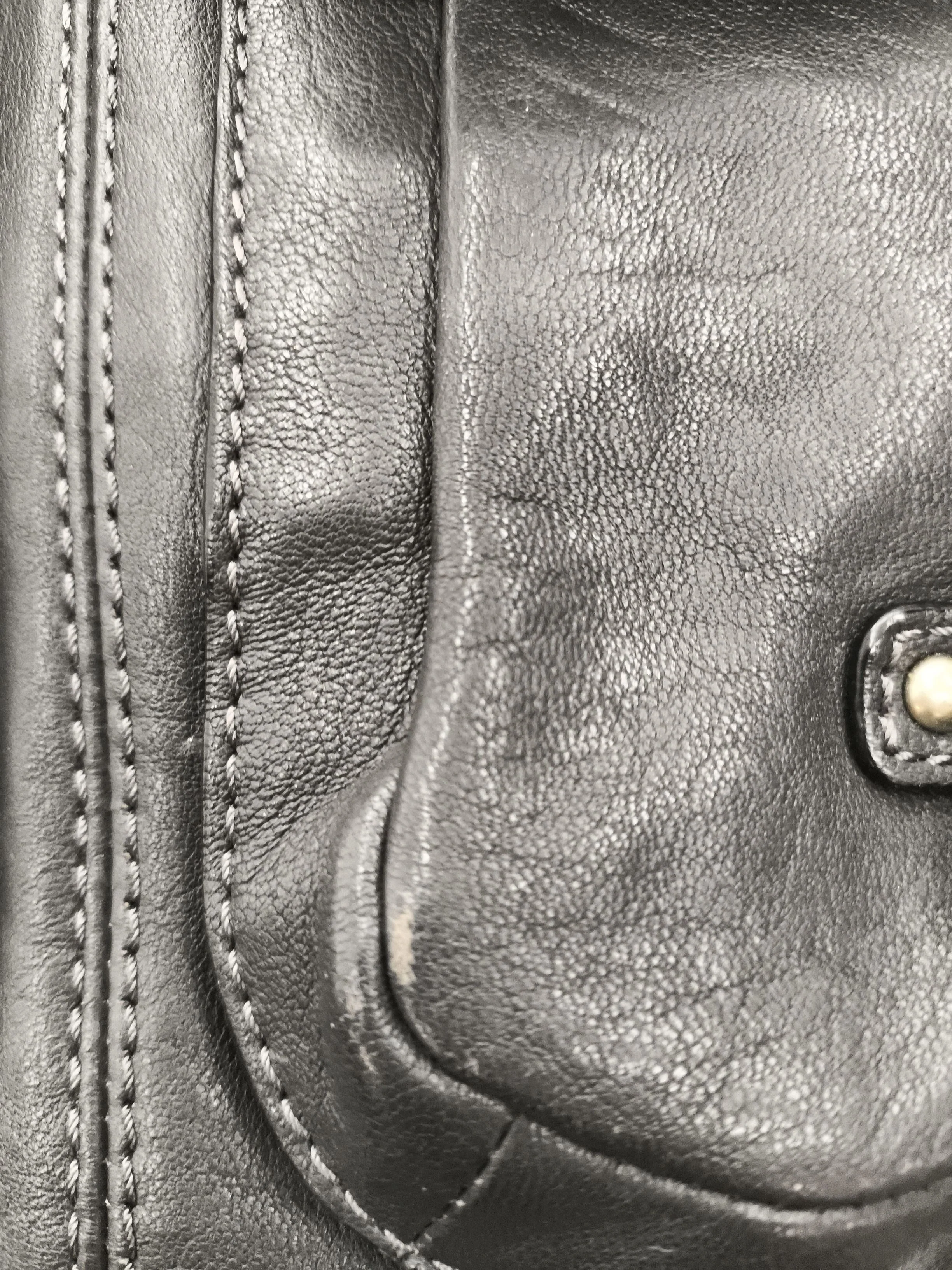 Banana Republic Women's Bag Black 100% Leather Shoulder Bag - Image 5