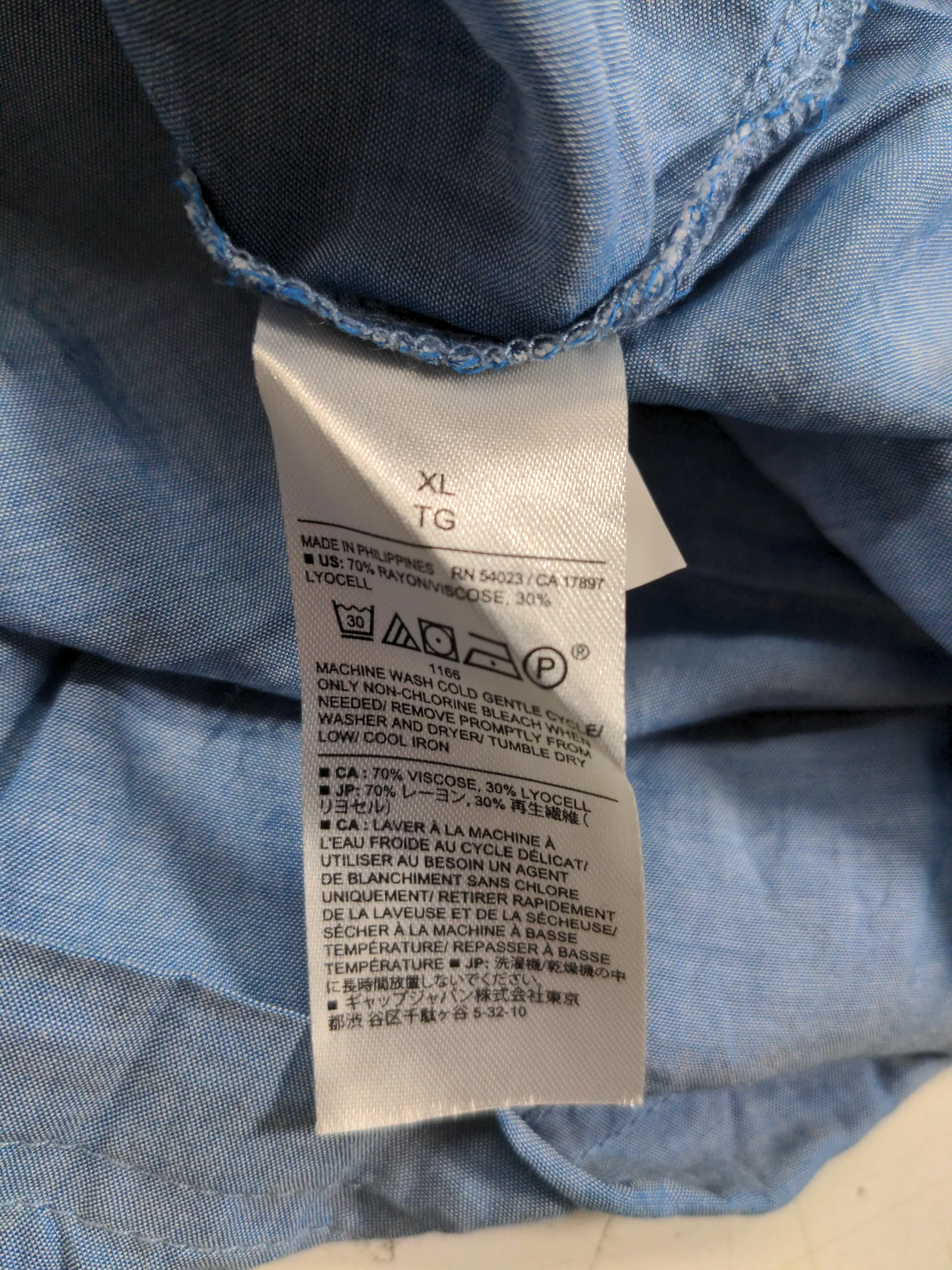 Banana Republic Women's Blouse XL Blue Rayon with Lyocell Modal Basic - Image 6