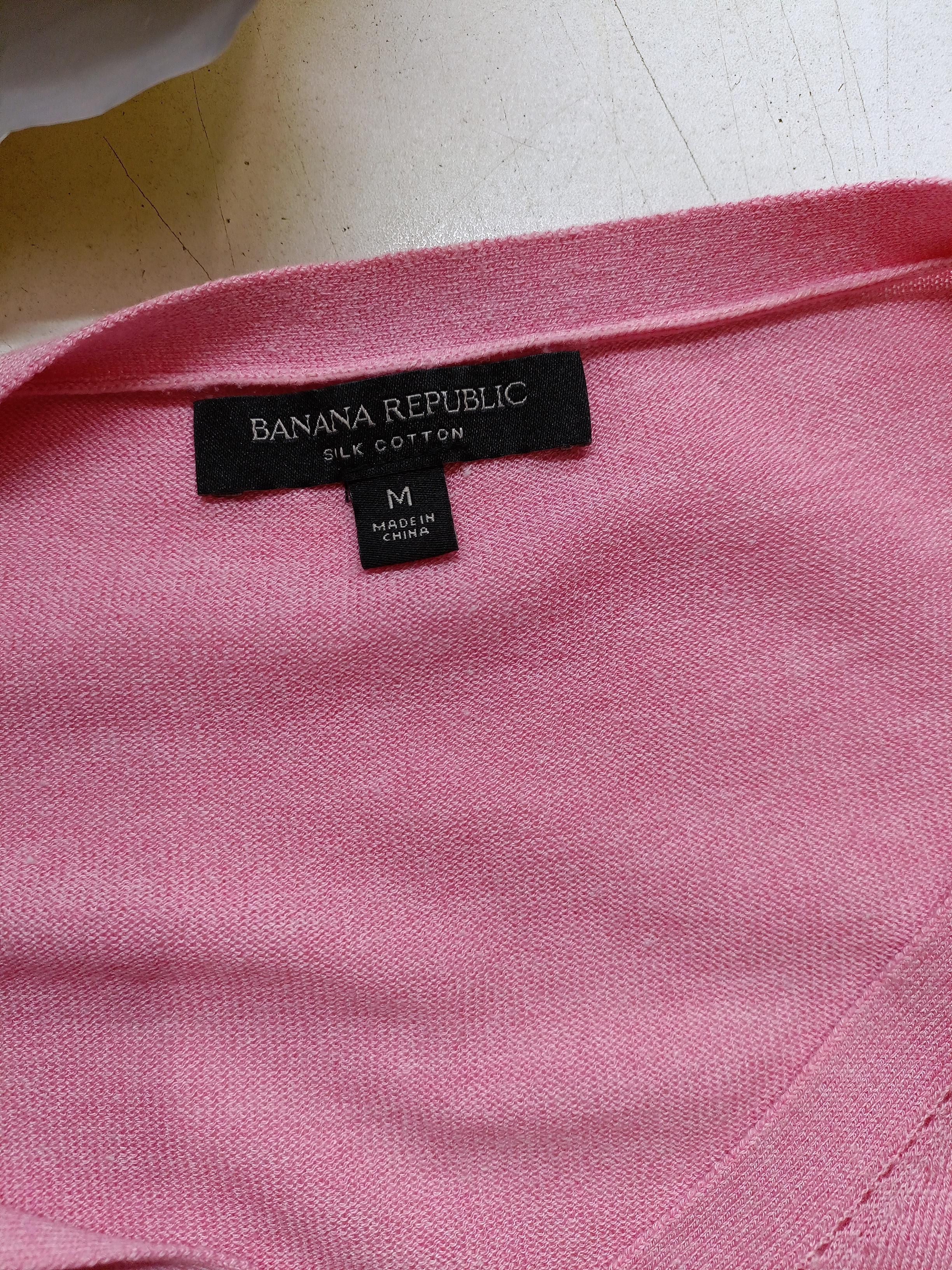 Banana Republic Women's Jumper M Pink Silk with Cotton V-Neck Pullover - Image 5