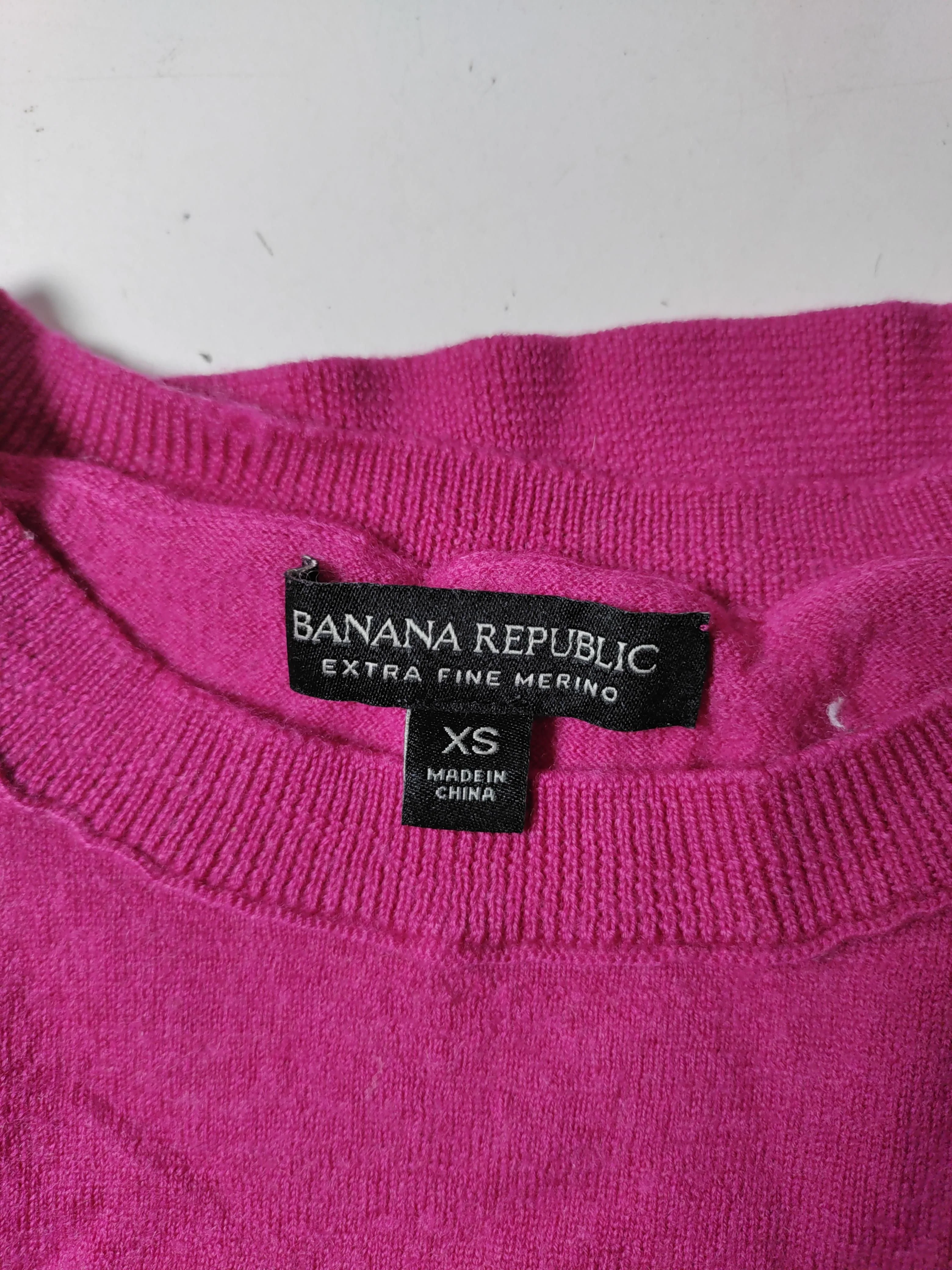 Banana Republic Women's Jumper XS Pink 100% Wool Crew Neck Pullover - Image 6