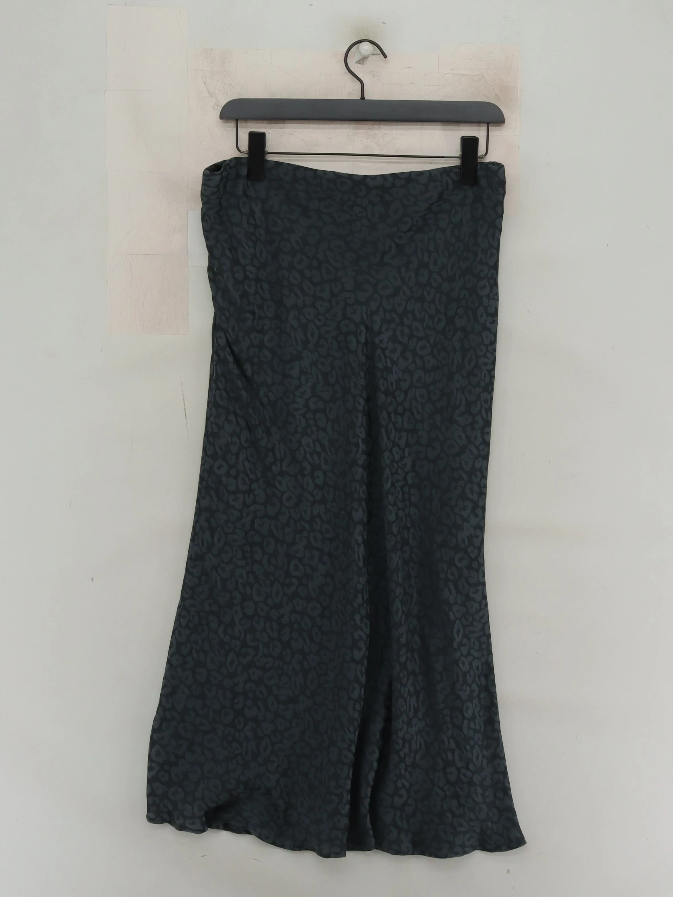 Banana Republic Women's Midi Skirt M Grey 100% Polyester A-Line - Image 2