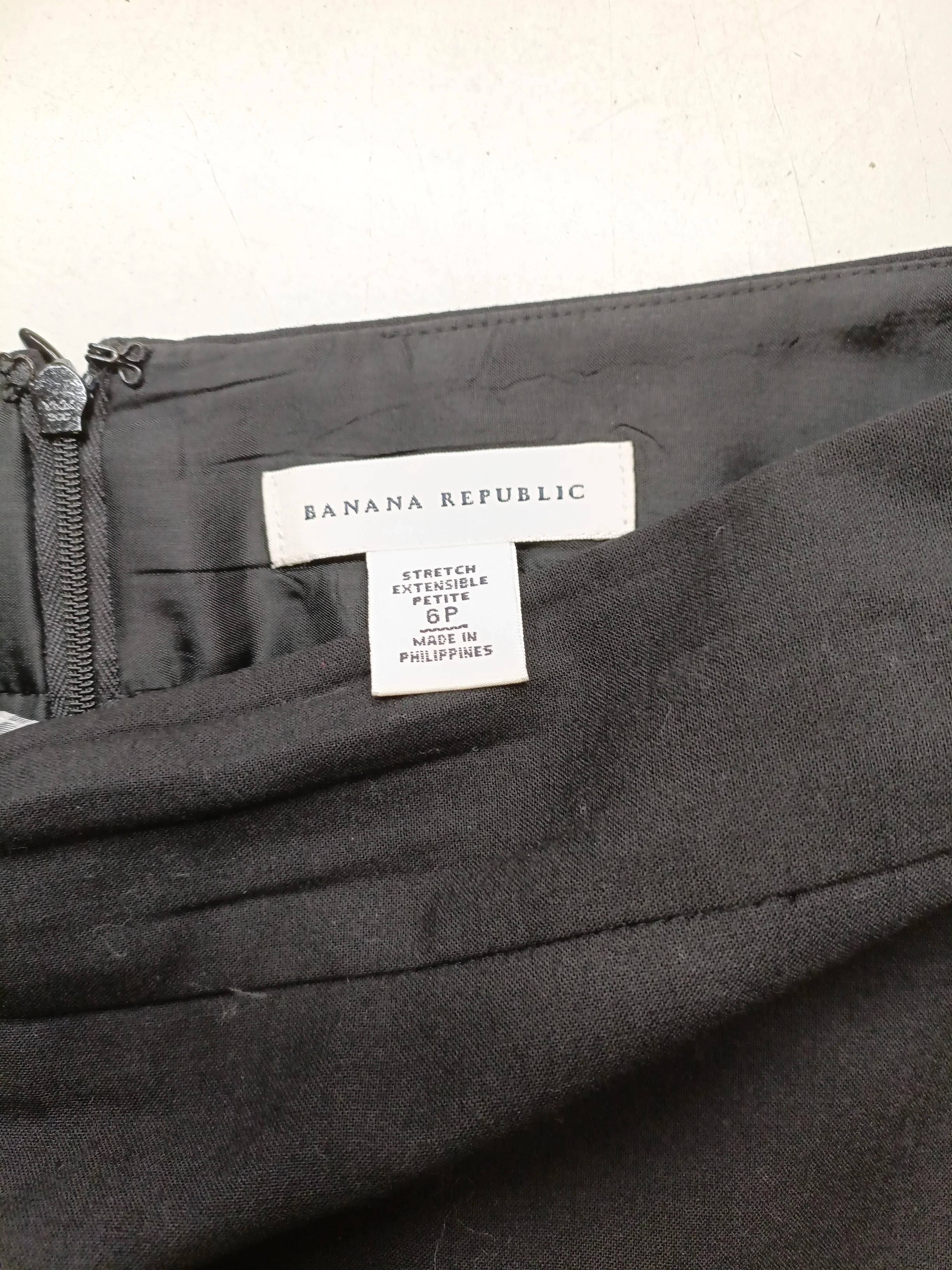 Banana Republic Women's Mini Skirt UK 10 Black Wool with Spandex, Polyester Mini - Image 5