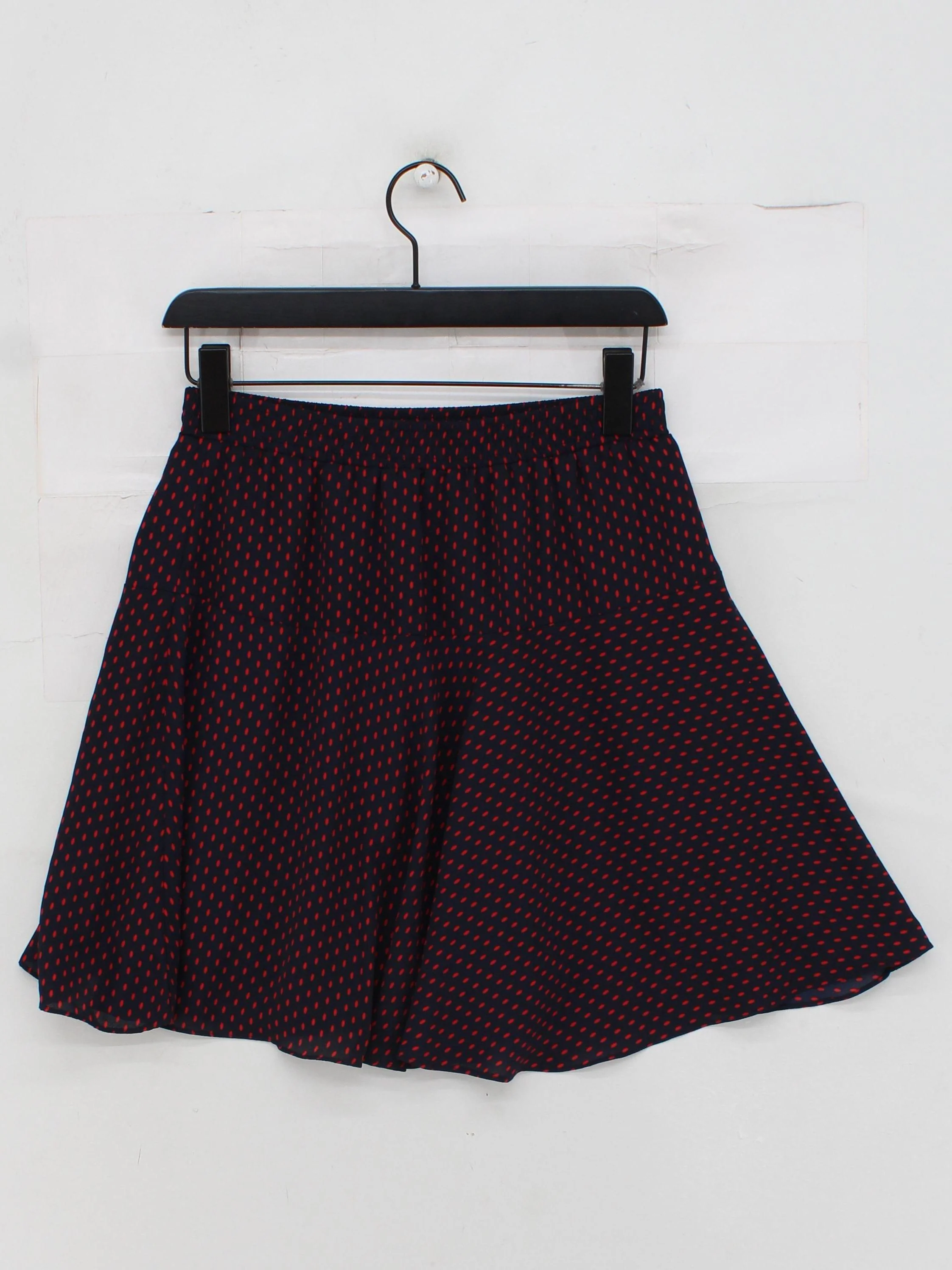 Banana Republic Women's Mini Skirt XS Blue Polkadot 100% Polyester Short Mini - Image 2