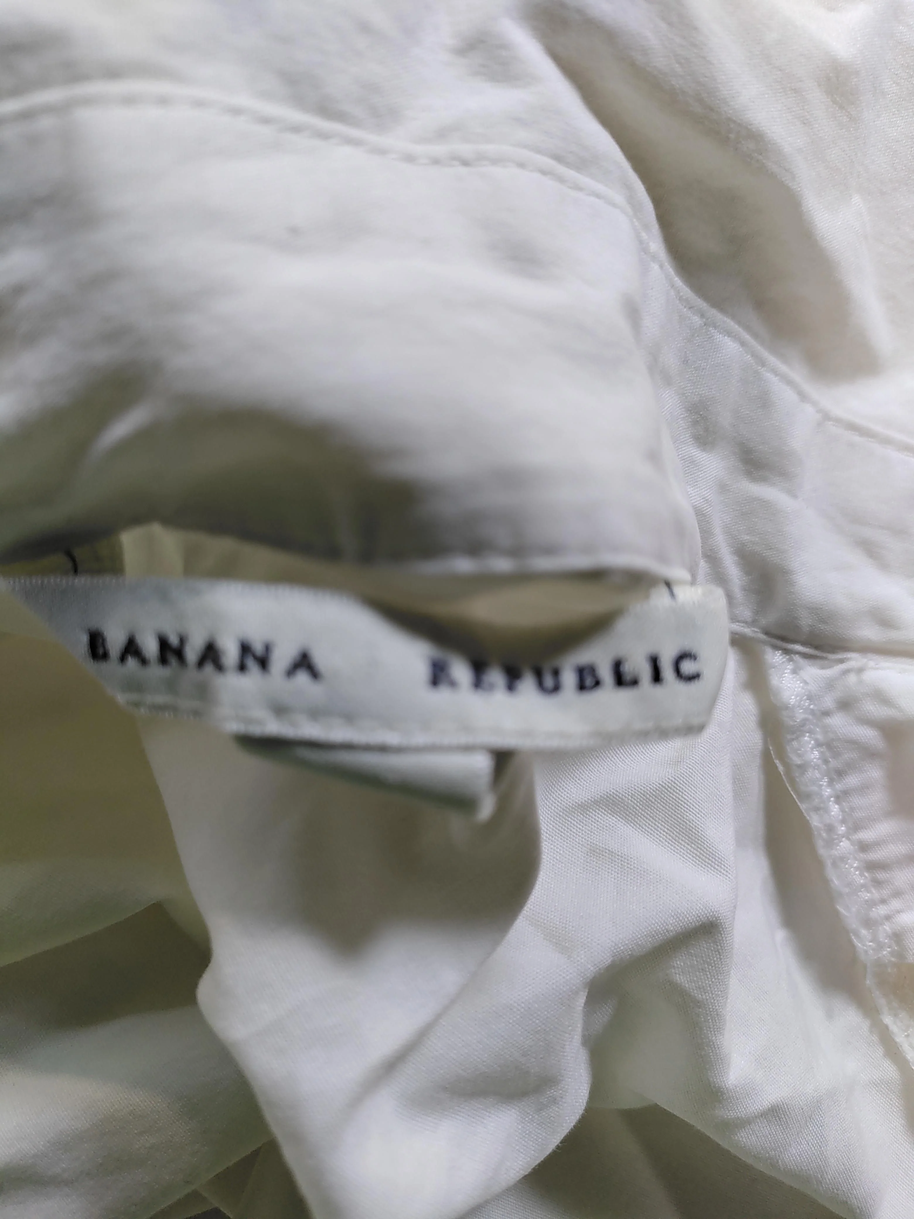 Banana Republic Women's Shirt M White Cotton with Elastane Basic - Image 6