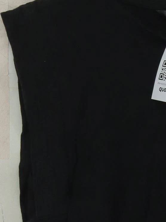 Banana Republic Women's T-Shirt S Black 100% Other Sleeveless Round Neck Basic - Image 4