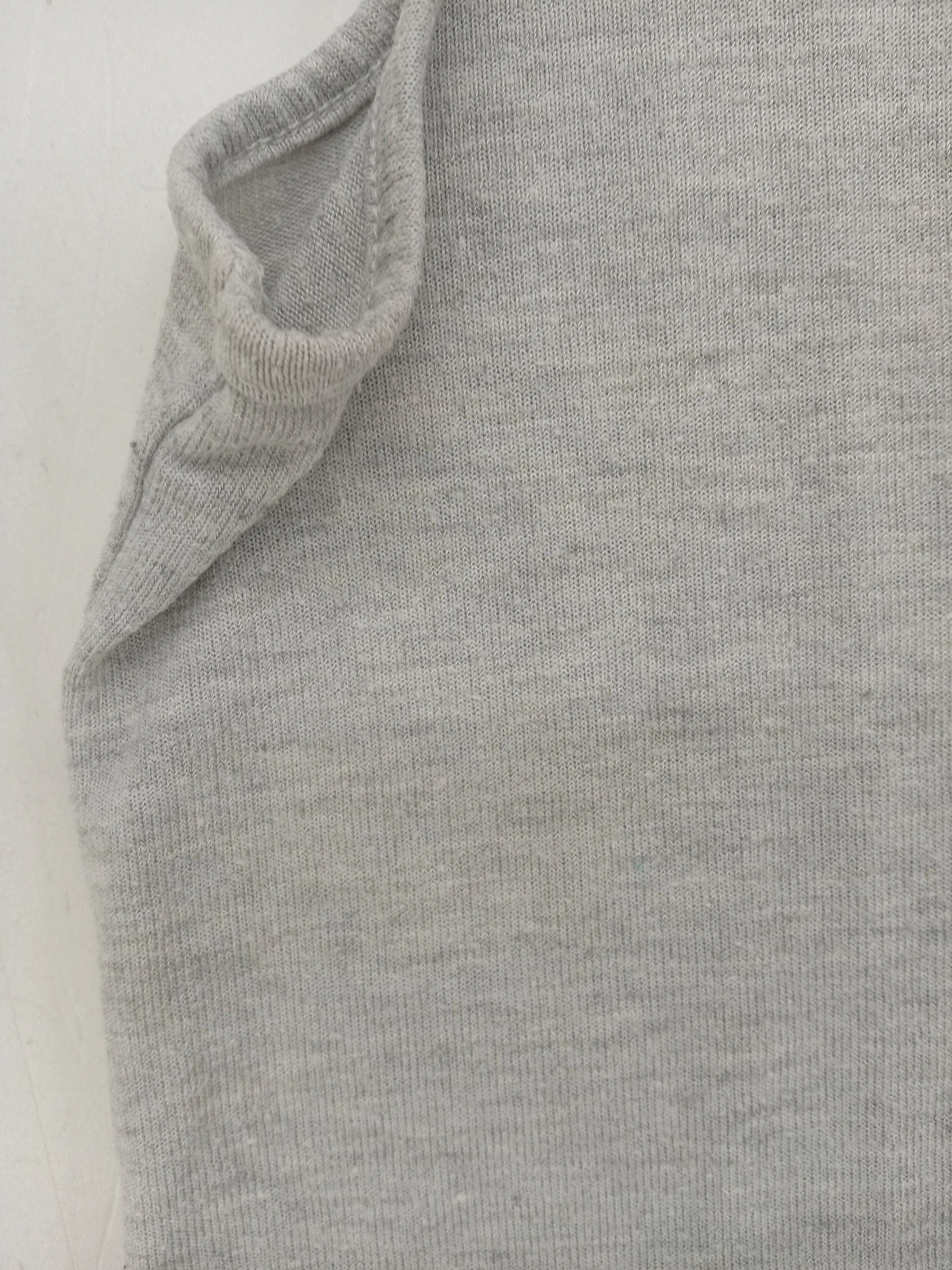 Banana Republic Women's T-Shirt S Grey 100% Other Sleeveless Round Neck Basic - Image 5