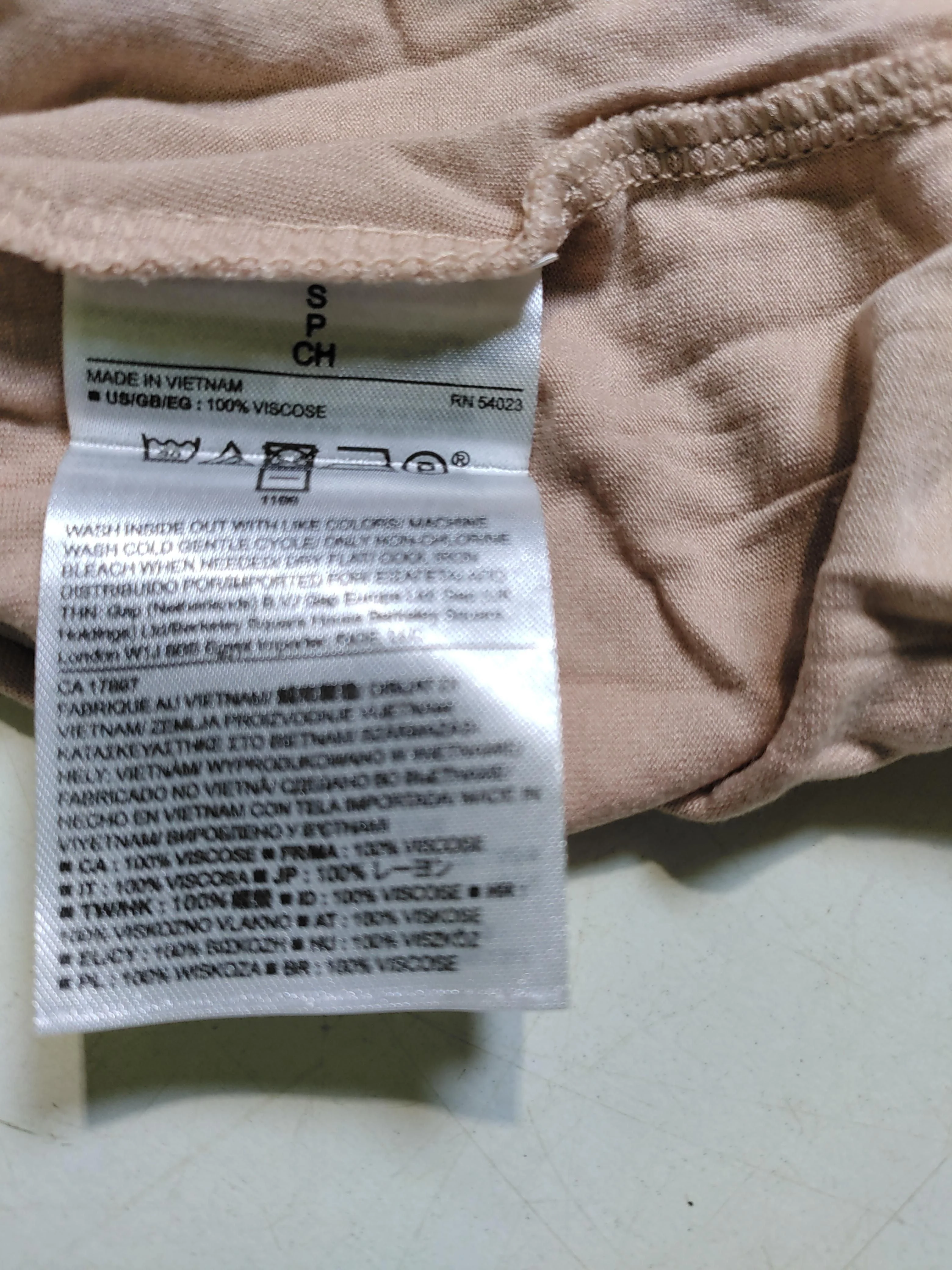 Banana Republic Women's T-Shirt S Tan 100% Viscose Short Sleeve Round Neck Basic - Image 6