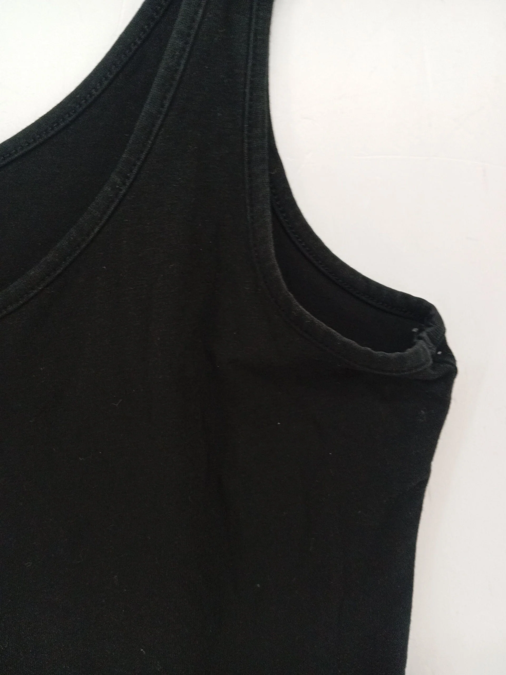Banana Republic Women's T-Shirt XS Black 100% Other Sleeveless Round Neck Basic - Image 5