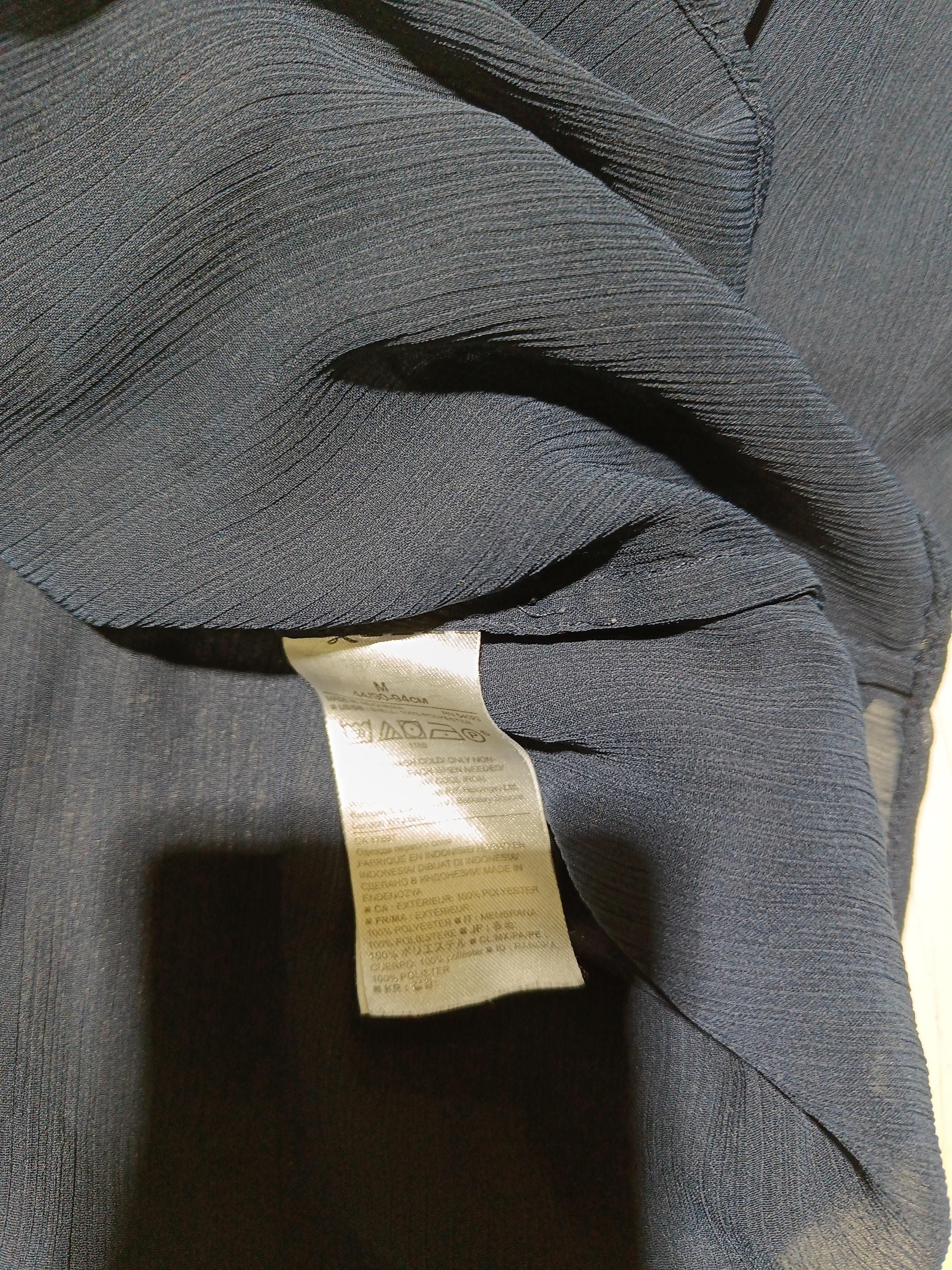 Banana Republic Women's Top M Blue 100% Polyester Short Sleeve Square Neck Basic - Image 6