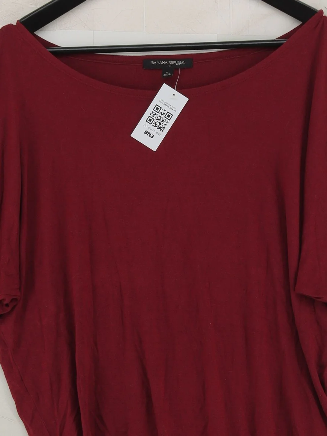 Banana Republic Women's Top S Red Rayon with Elastane Basic - Image 3